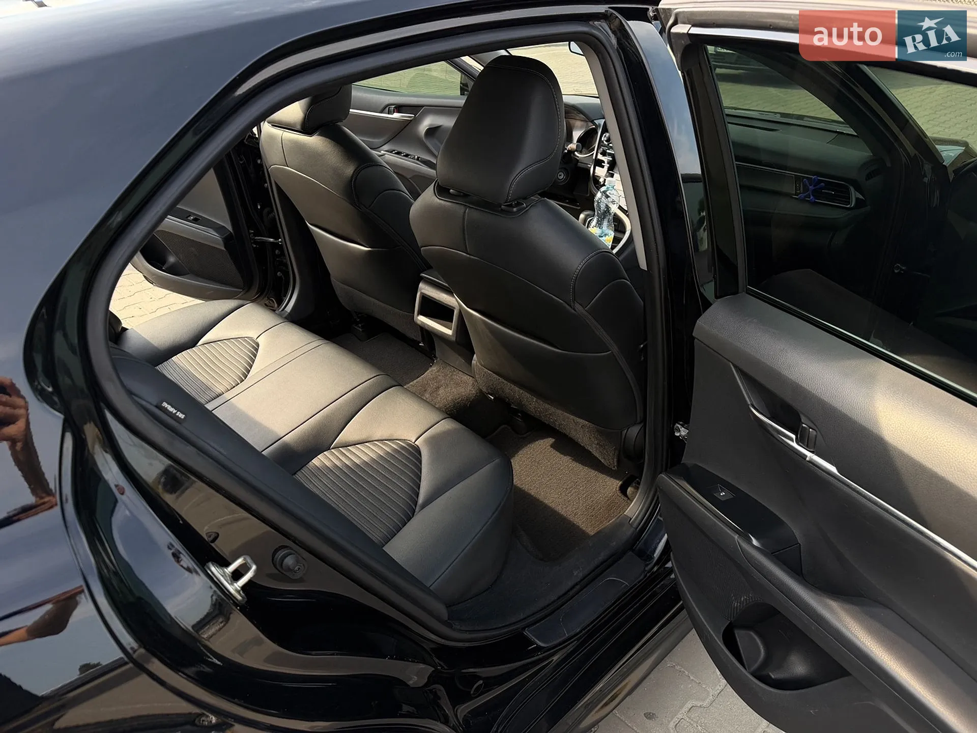 2019 Toyota Camry - мініатюра 12