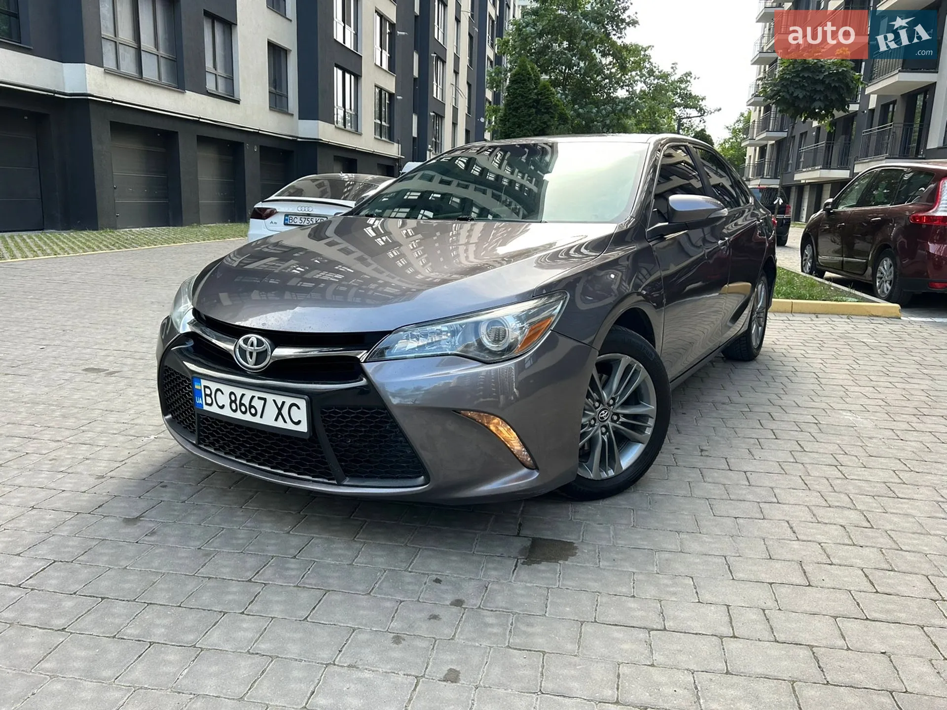 2016 Toyota Camry - мініатюра 3