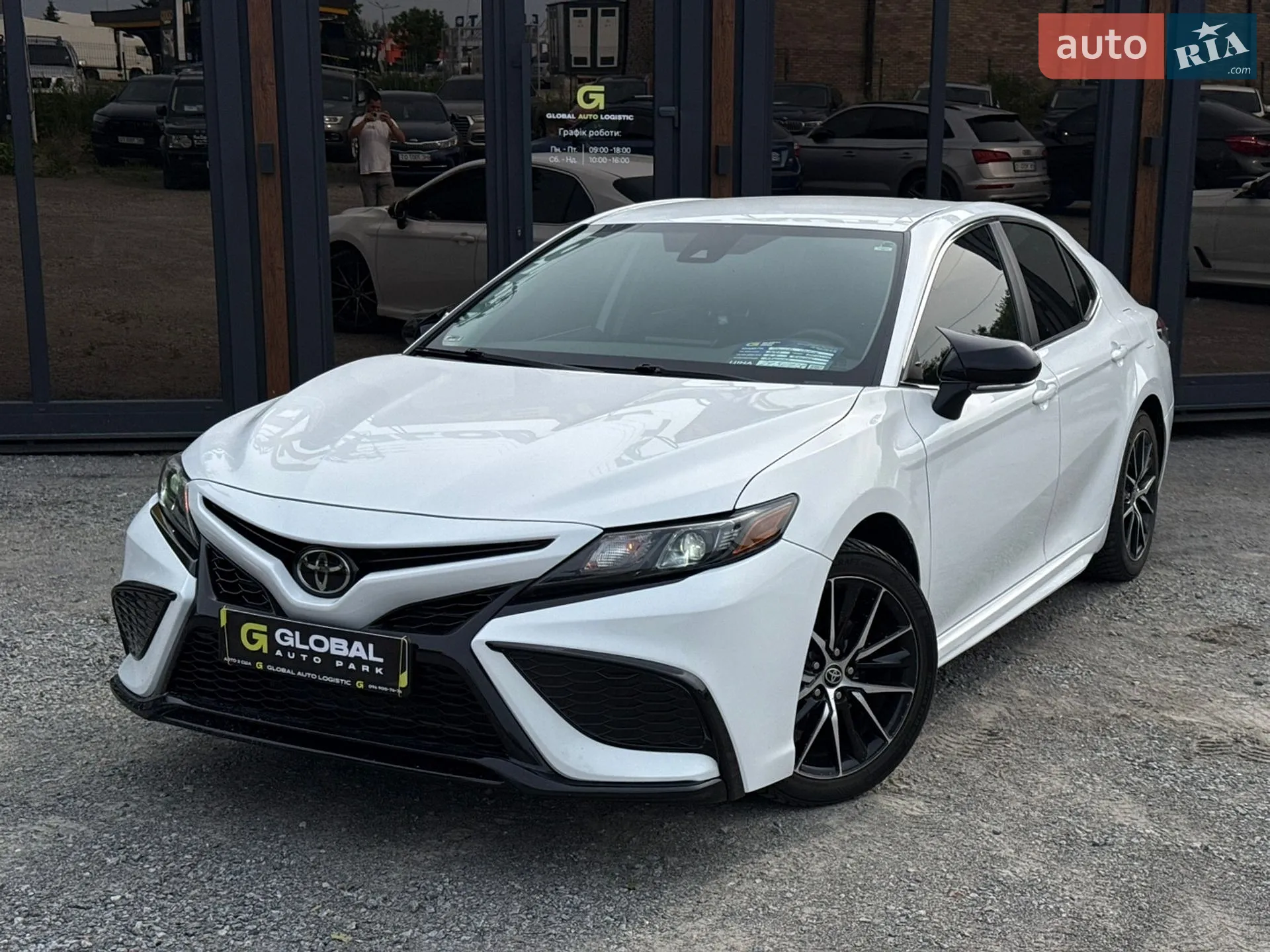 2022 Toyota Camry - мініатюра 6