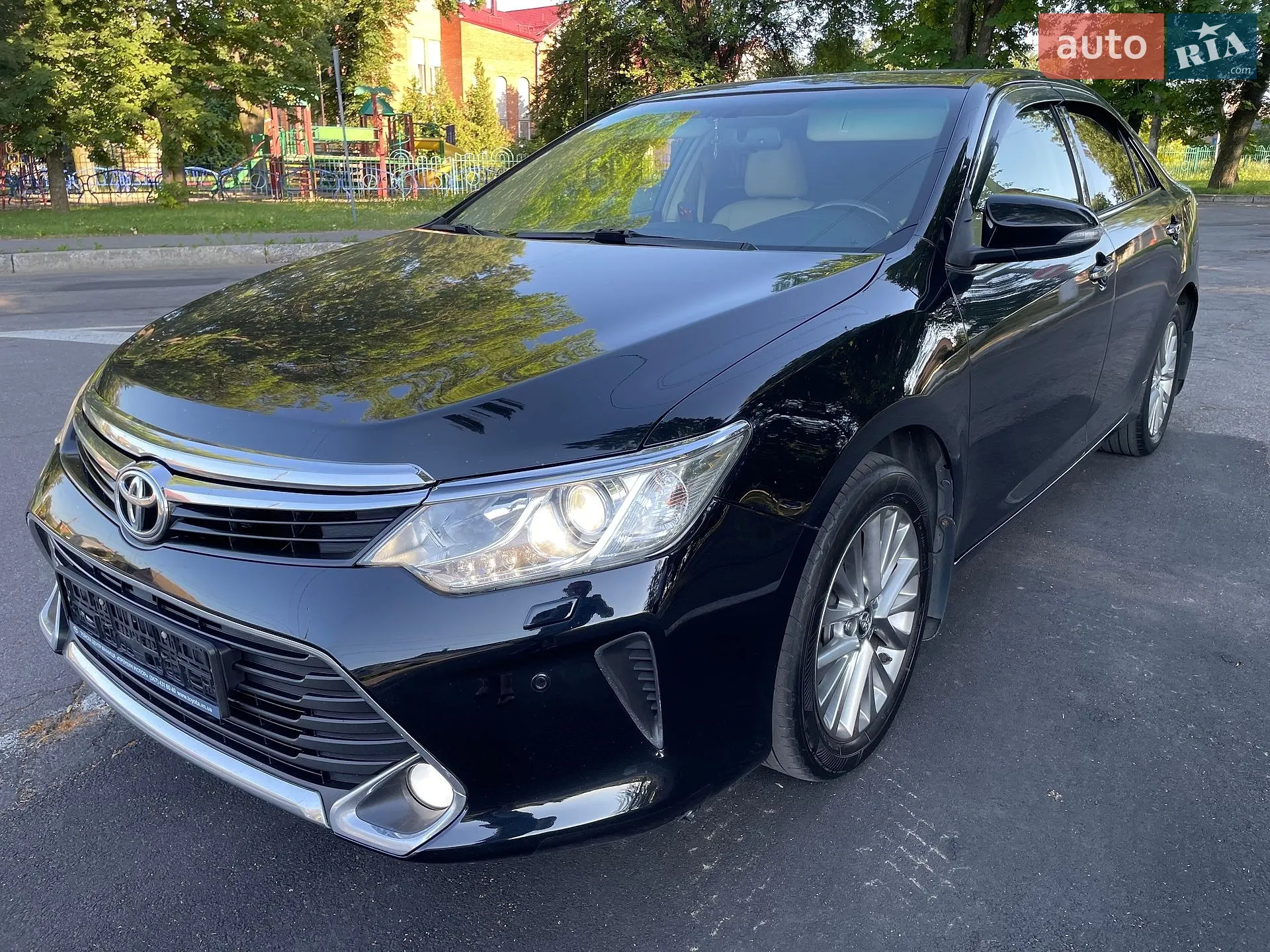 2017 Toyota Camry - мініатюра 9