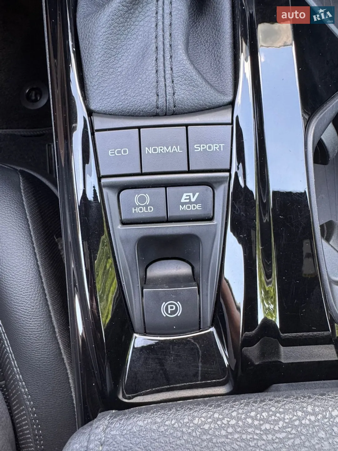 2025 Toyota Camry - мініатюра 27