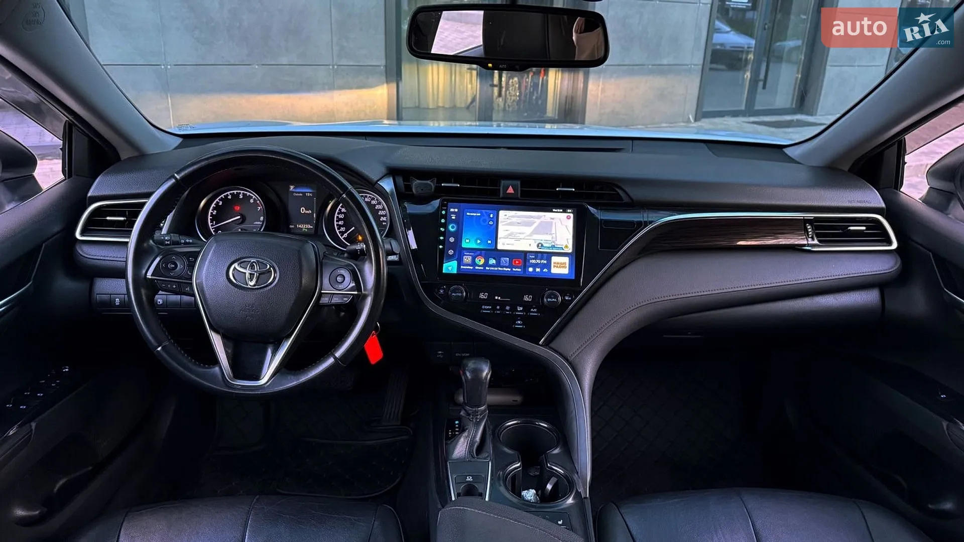 2018 Toyota Camry - мініатюра 8