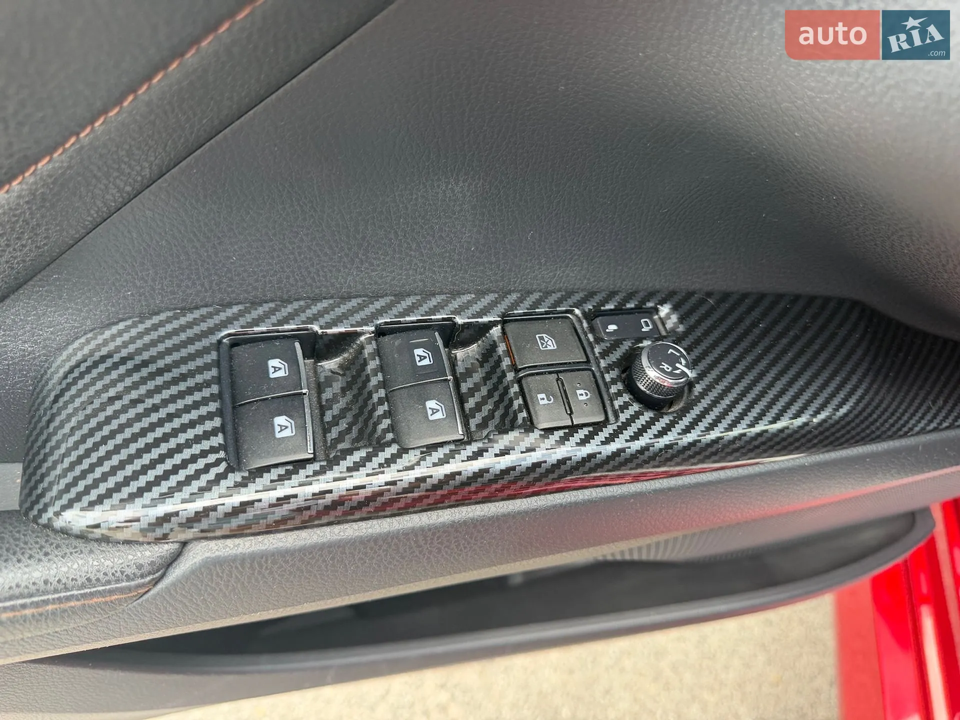 2018 Toyota Camry - мініатюра 26