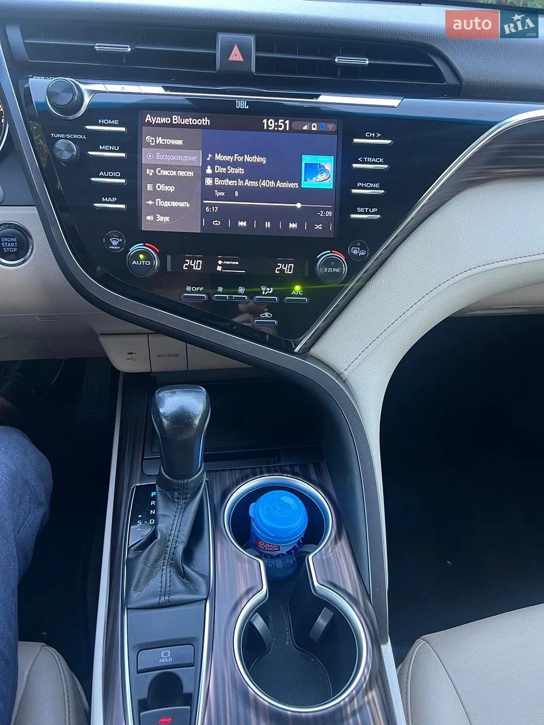 2018 Toyota Camry - мініатюра 12