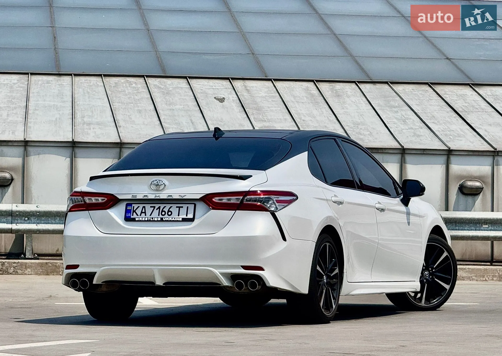 2019 Toyota Camry - мініатюра 18