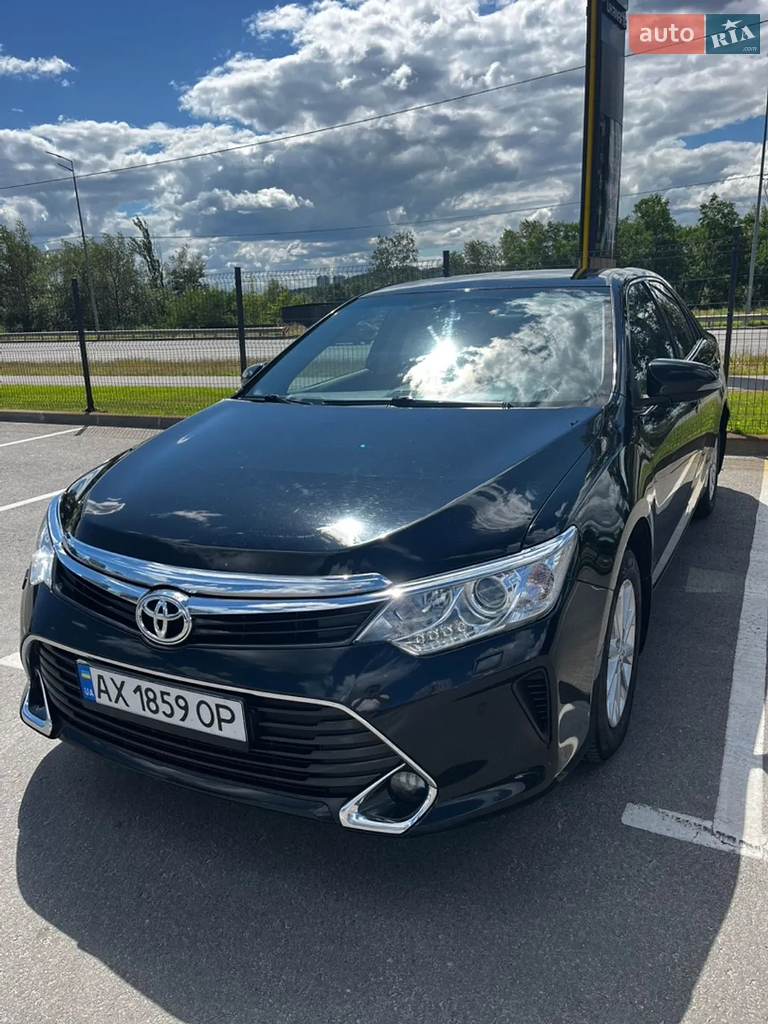 2017 Toyota Camry - фото 1
