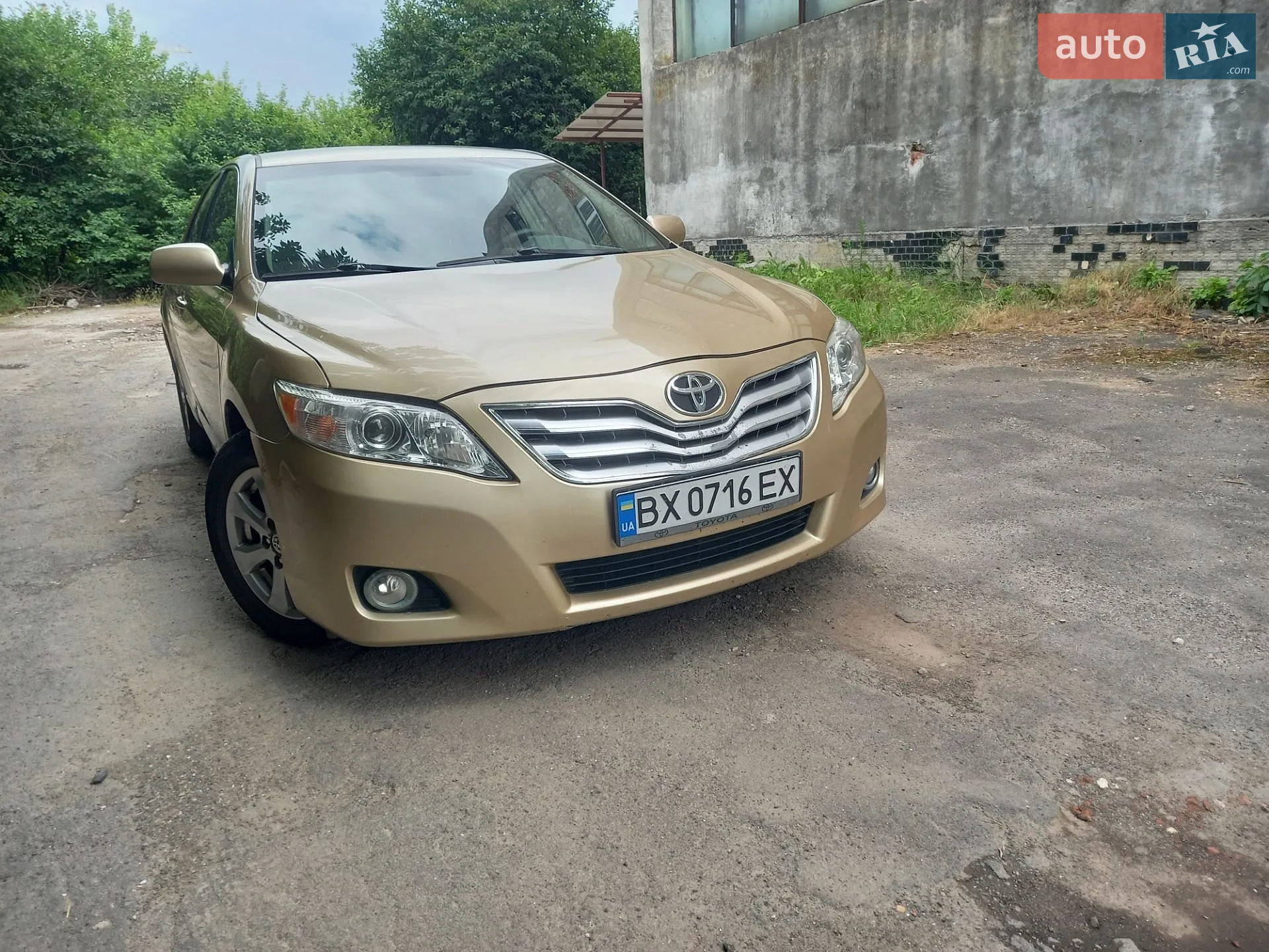 2010 Toyota Camry - мініатюра 2