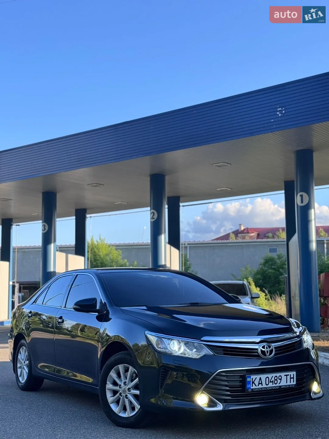 2015 Toyota Camry - мініатюра 2