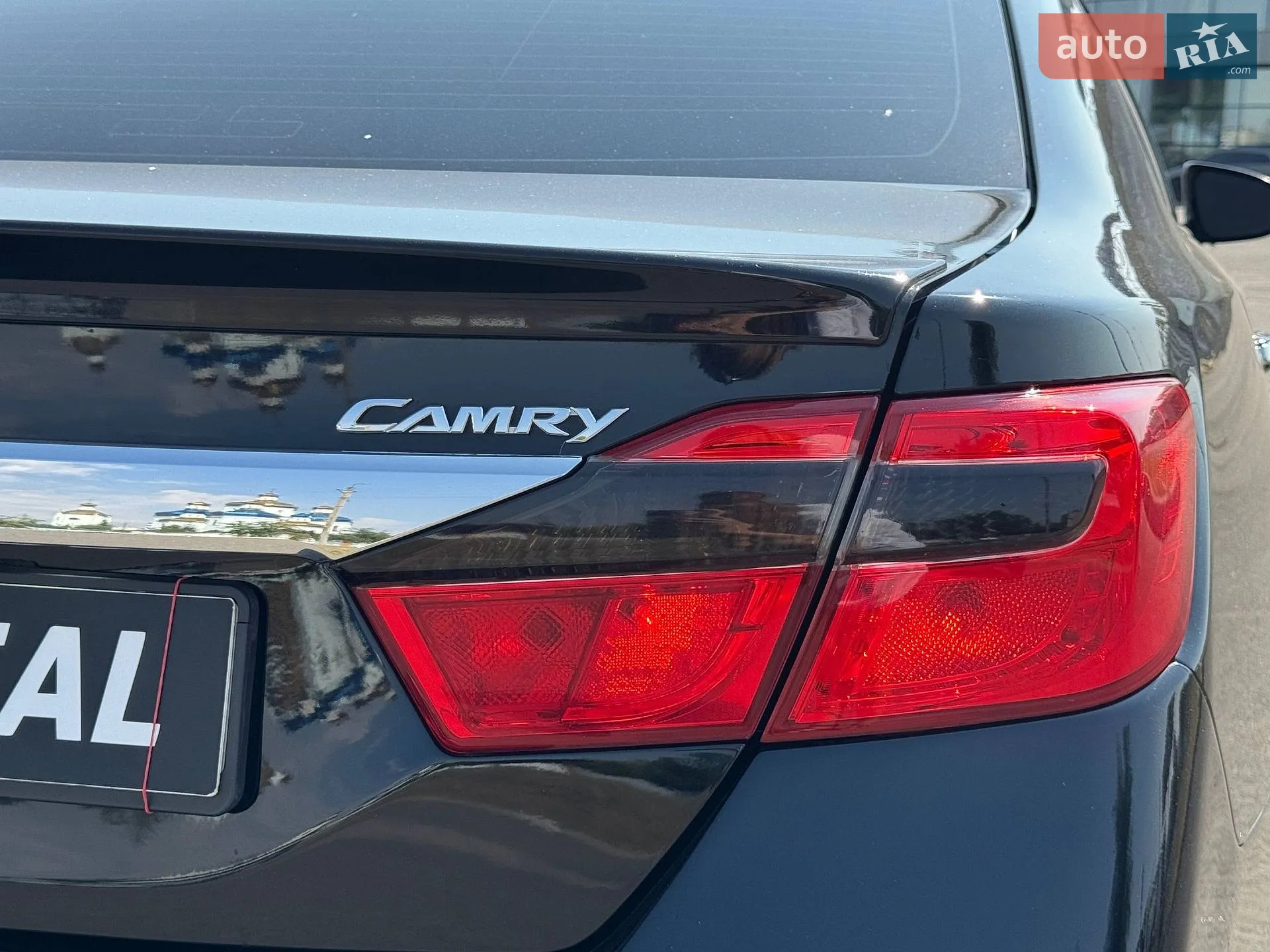 2013 Toyota Camry - мініатюра 17