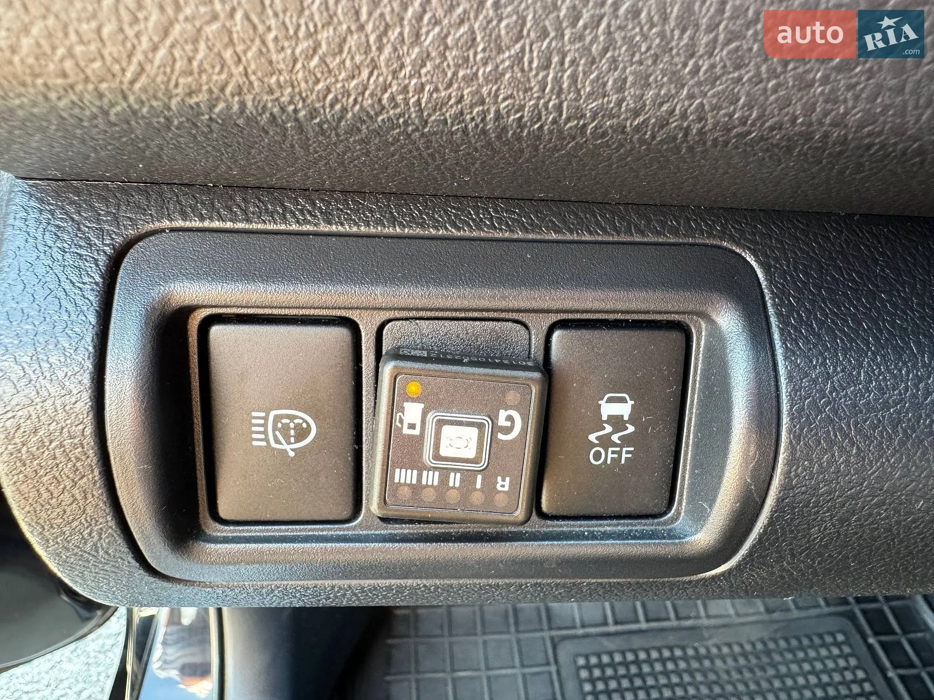 2013 Toyota Camry - мініатюра 33
