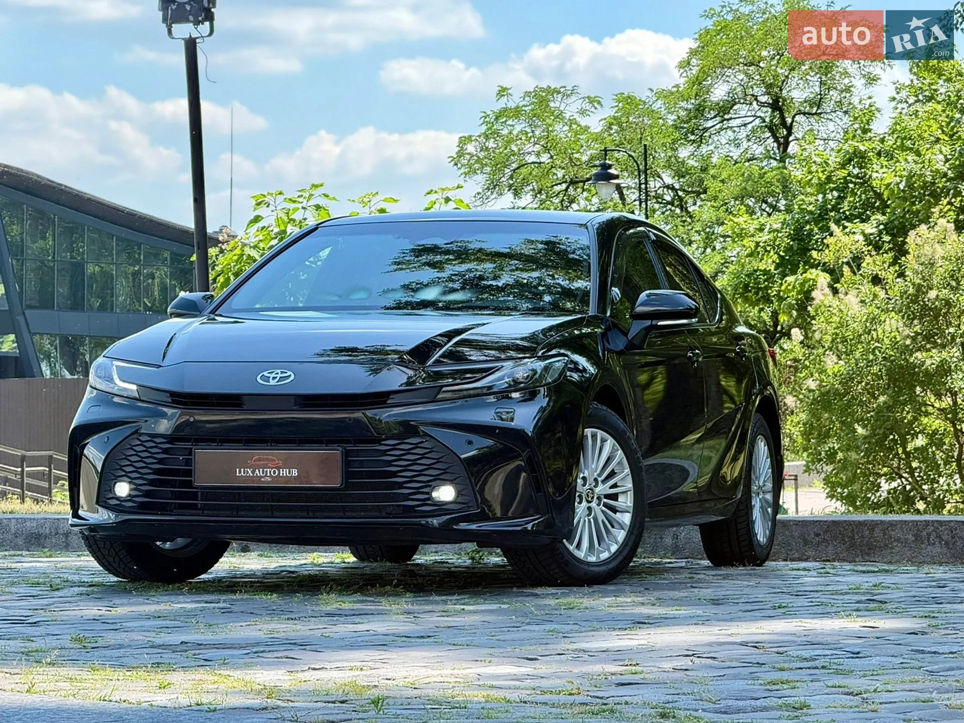 2025 Toyota Camry - мініатюра 209