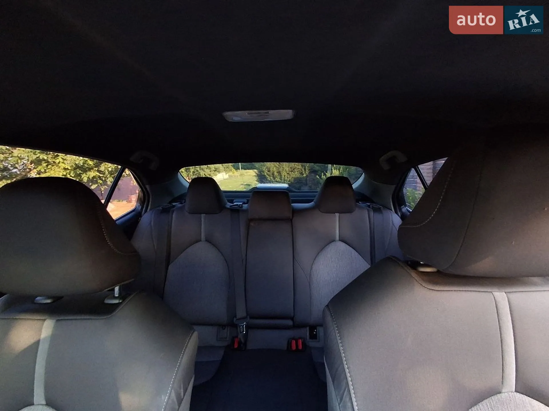 2021 Toyota Camry - мініатюра 8