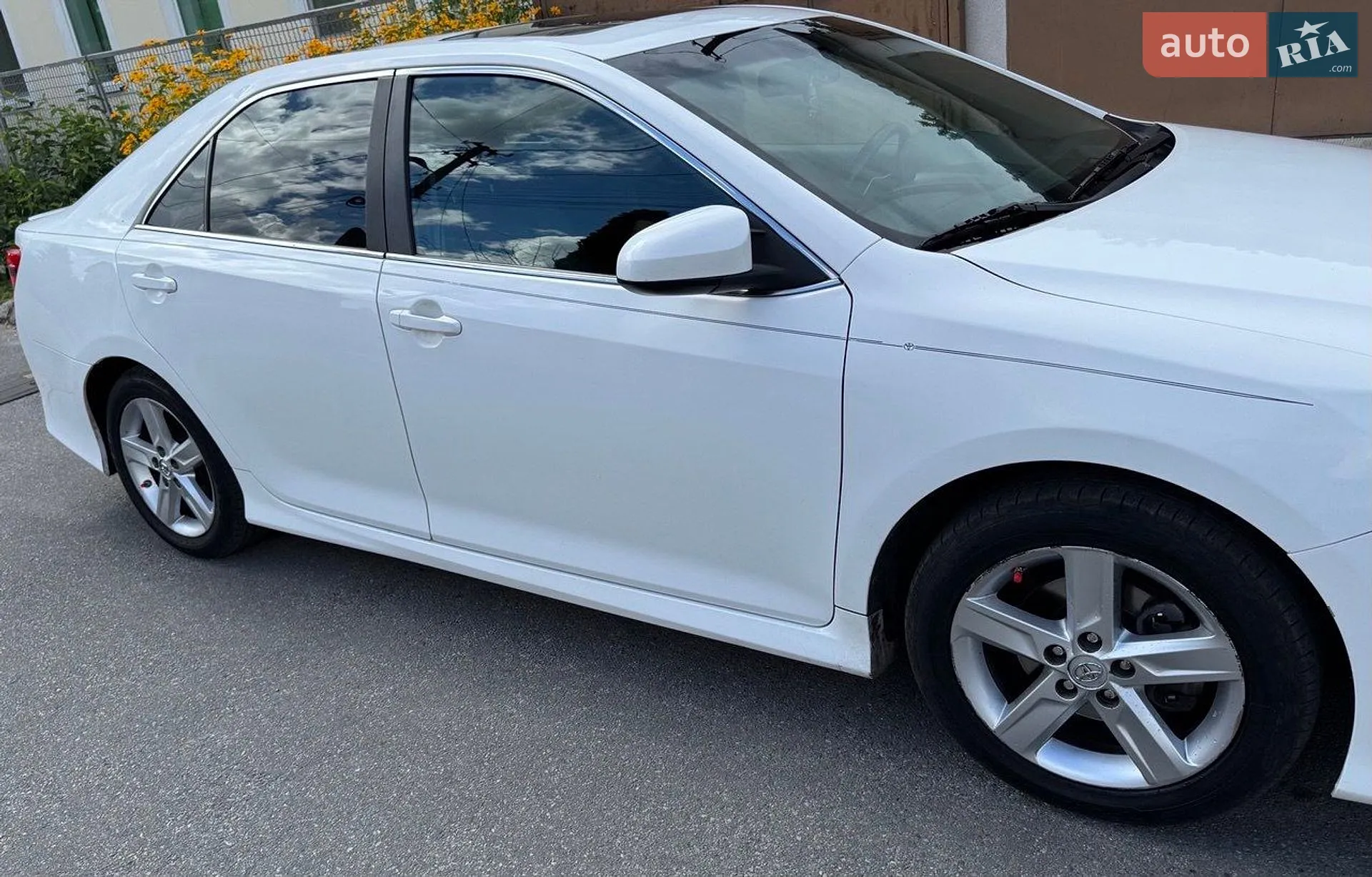 2013 Toyota Camry - мініатюра 5