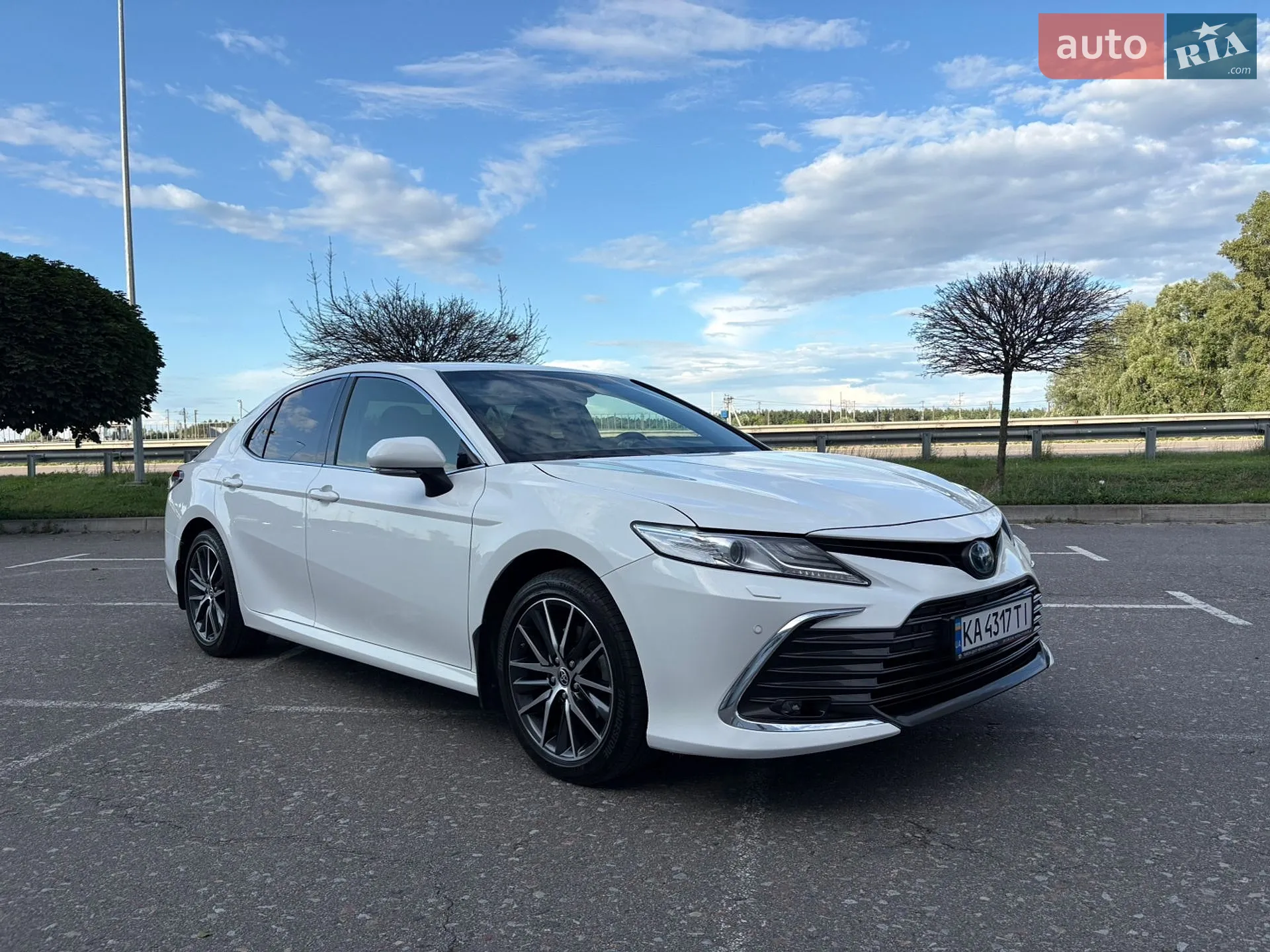 2021 Toyota Camry - мініатюра 5
