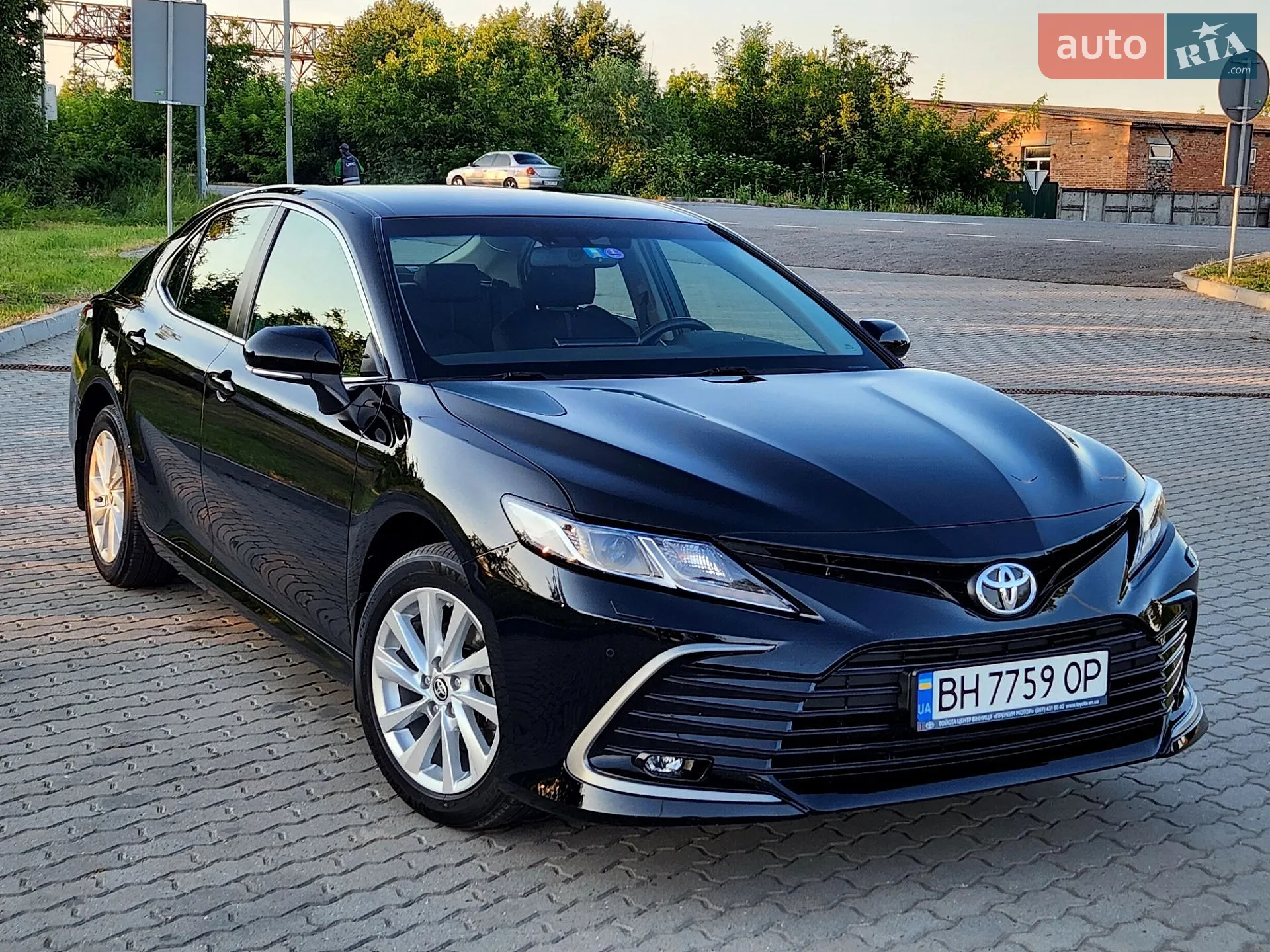 2021 Toyota Camry - мініатюра 8