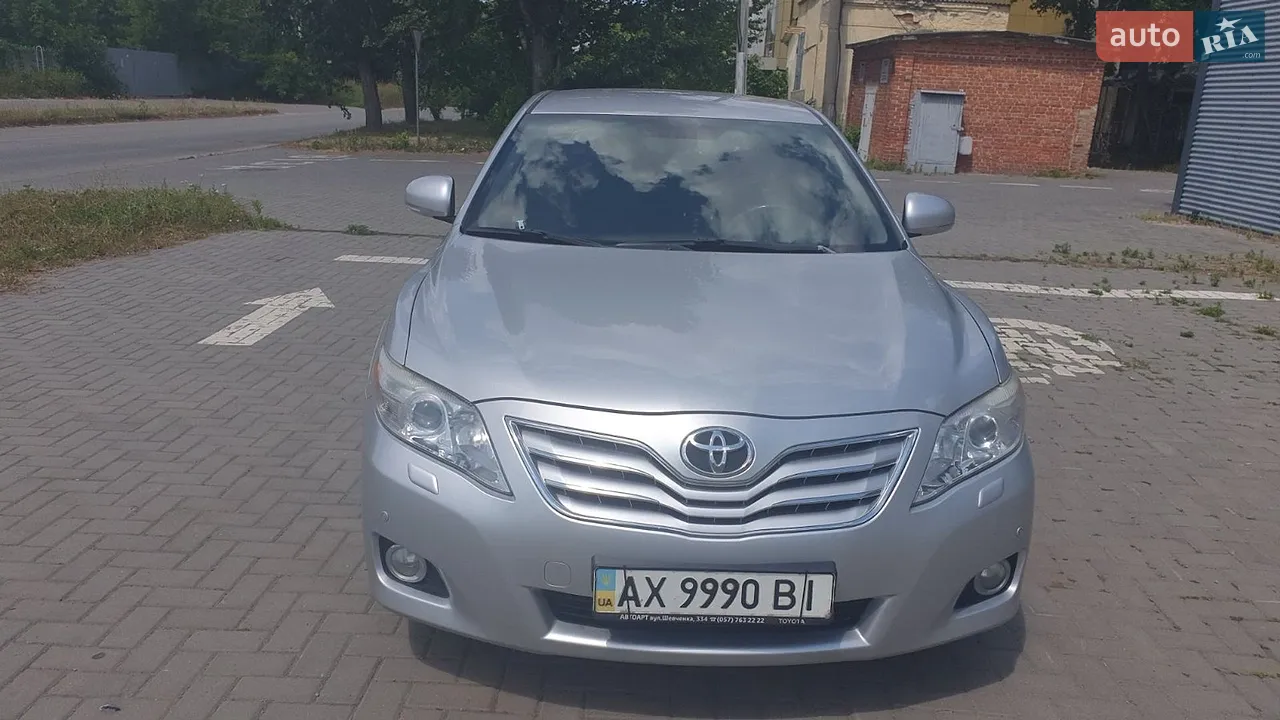 2010 Toyota Camry - мініатюра 19