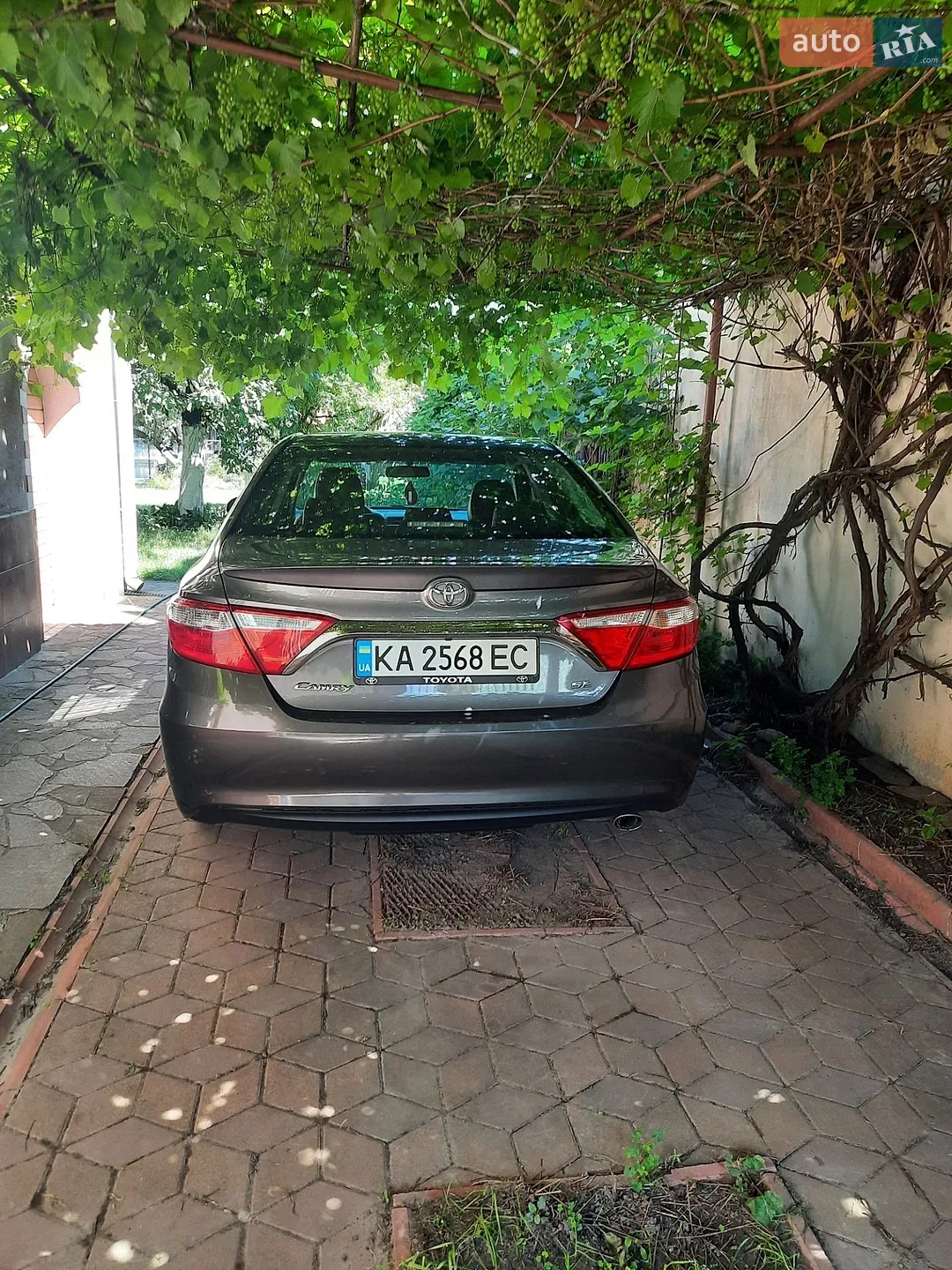 2016 Toyota Camry - мініатюра 3