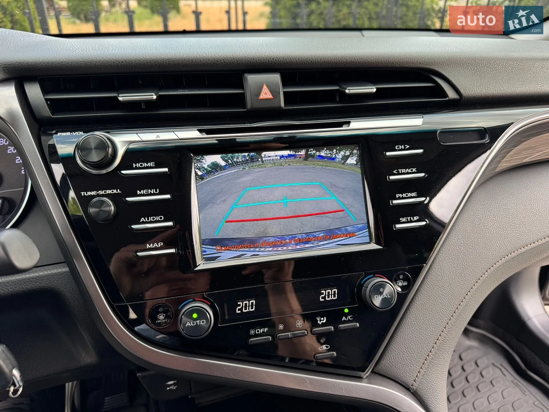 2020 Toyota Camry - мініатюра 32