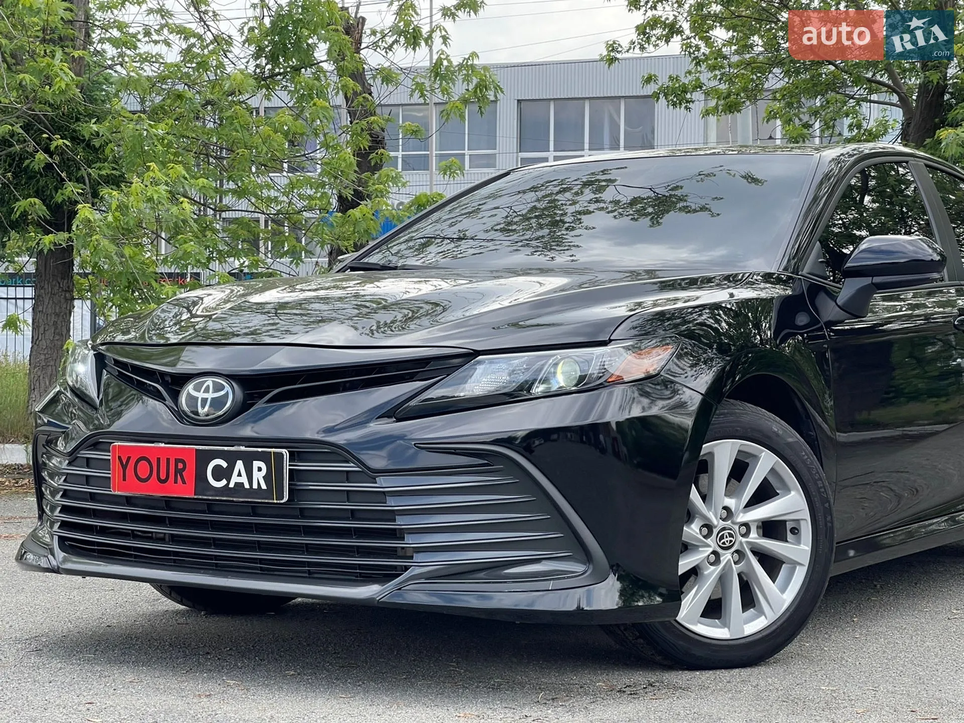 2022 Toyota Camry - мініатюра 3