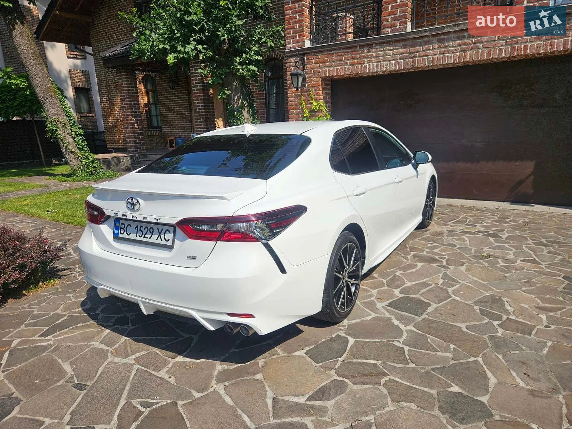 2021 Toyota Camry - мініатюра 8