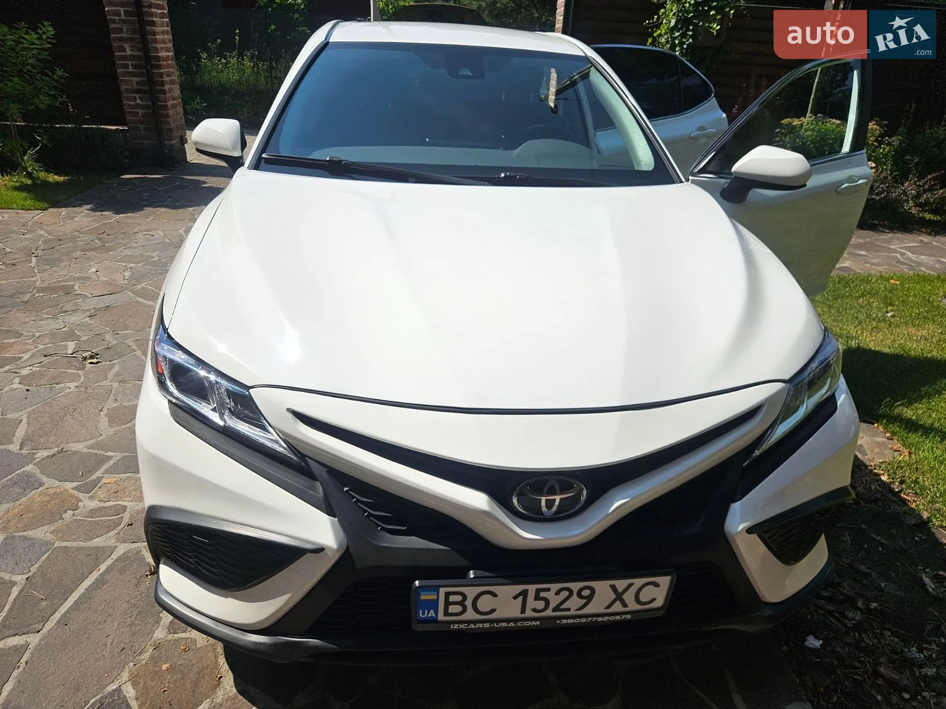 2021 Toyota Camry - мініатюра 10