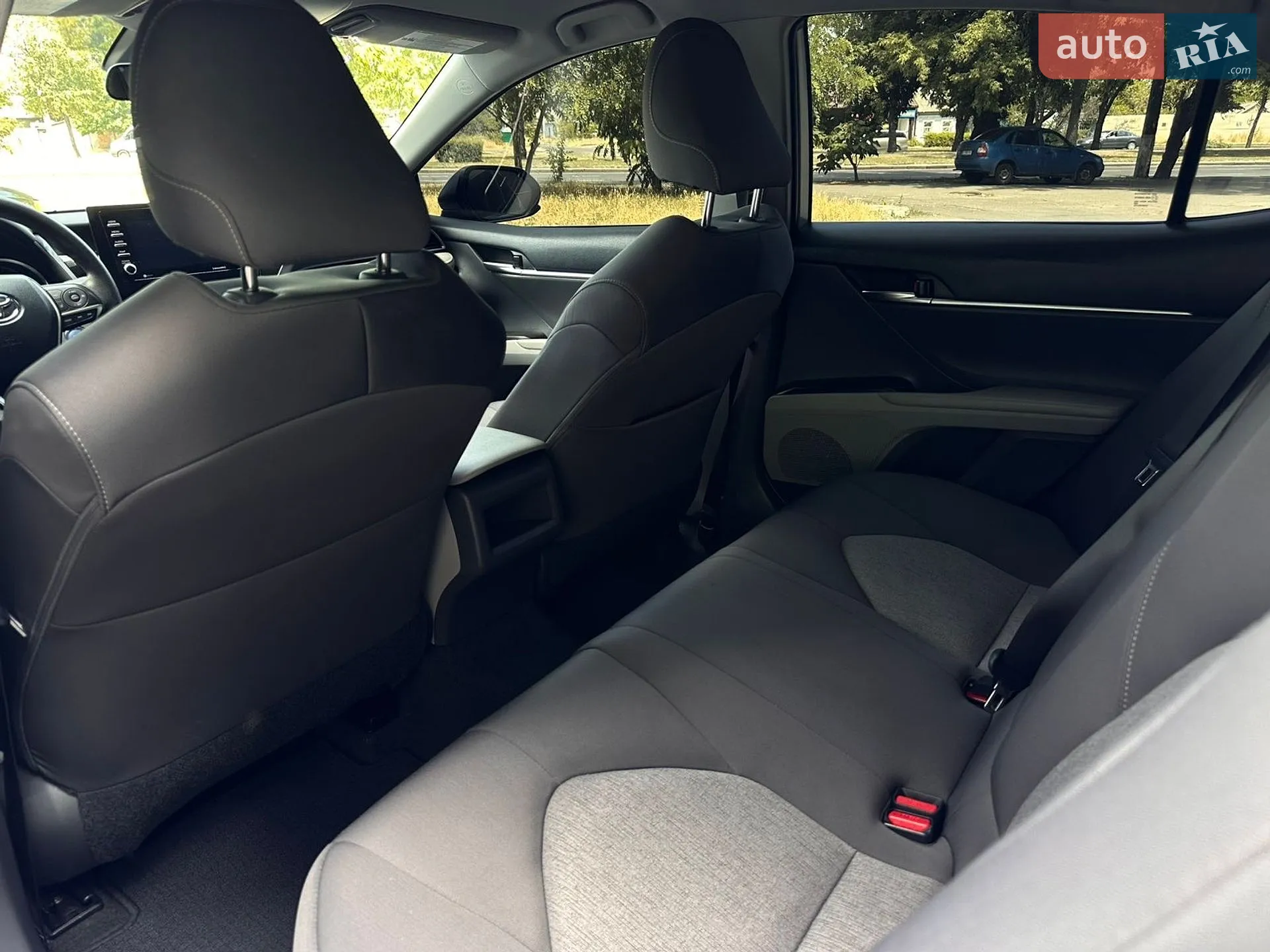 2020 Toyota Camry - мініатюра 23