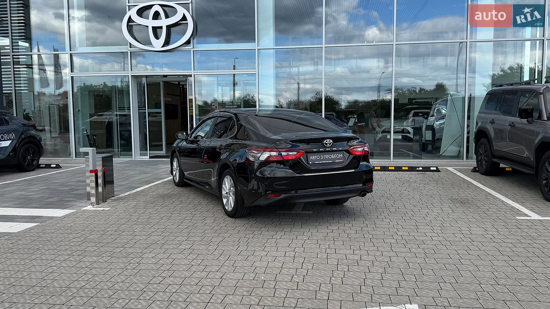 2023 Toyota Camry - мініатюра 2