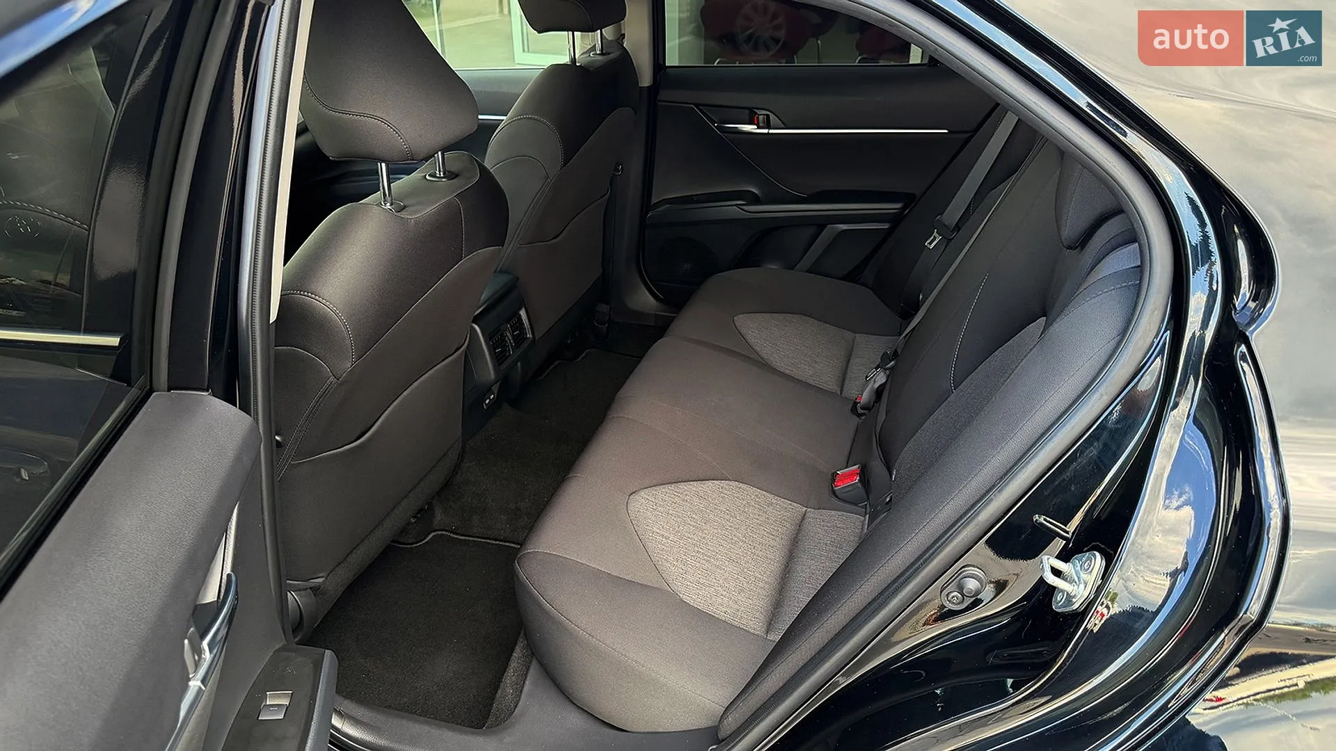 2023 Toyota Camry - мініатюра 11