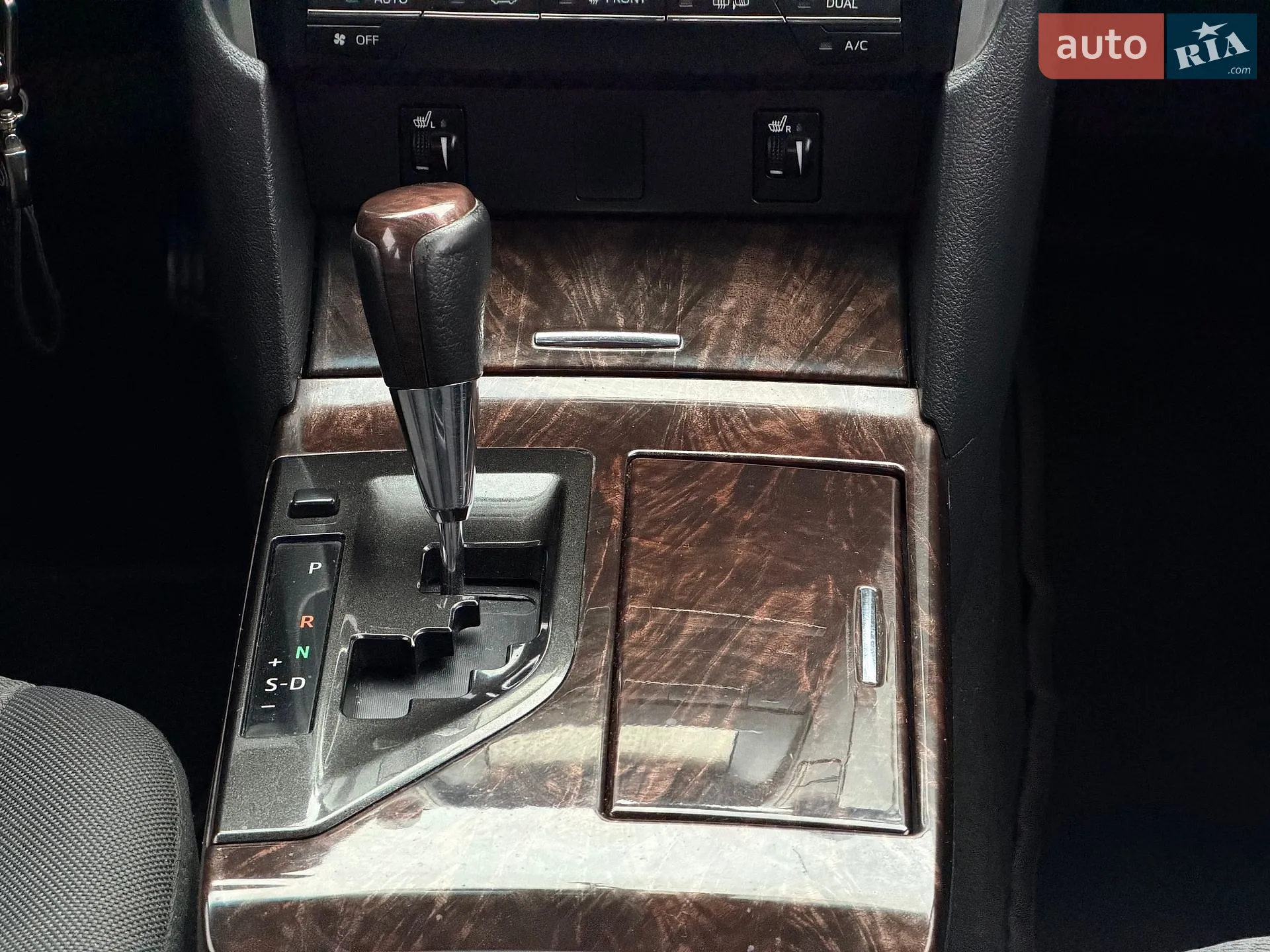 2015 Toyota Camry - мініатюра 38