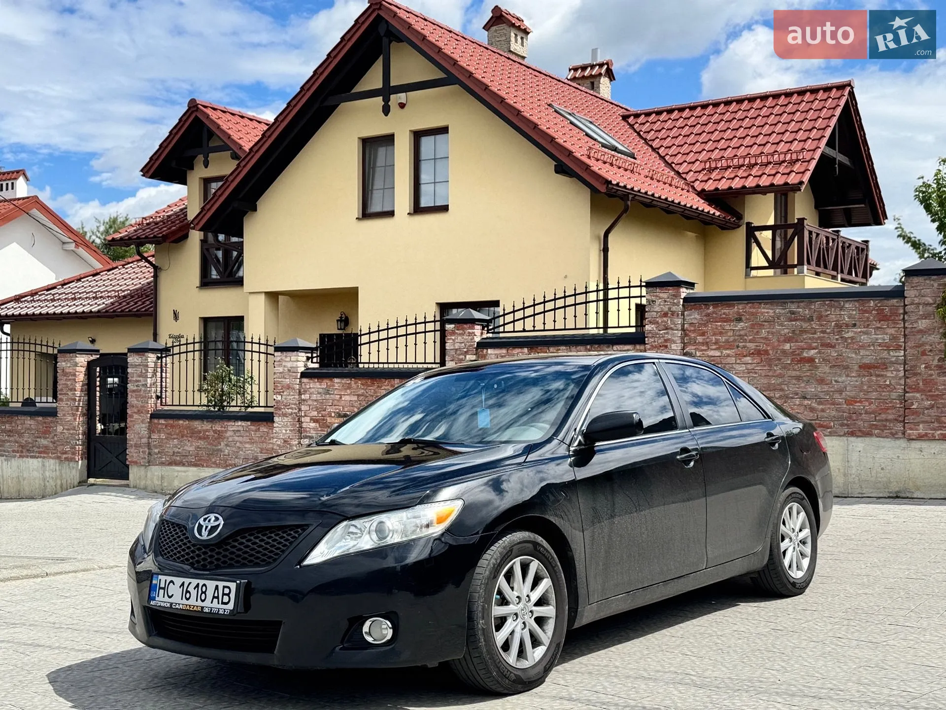 2011 Toyota Camry - мініатюра 2