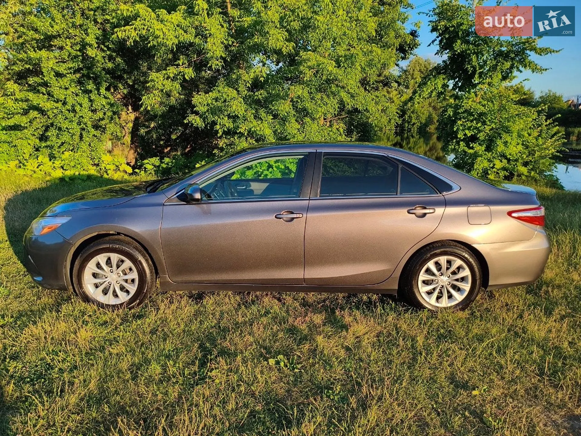 2017 Toyota Camry - мініатюра 4