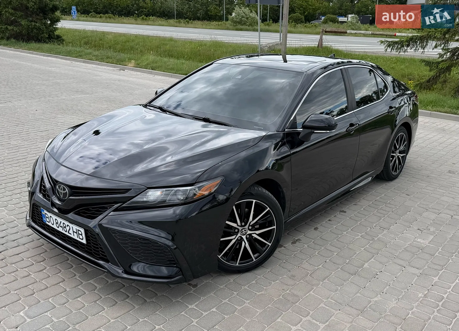 2020 Toyota Camry - мініатюра 11