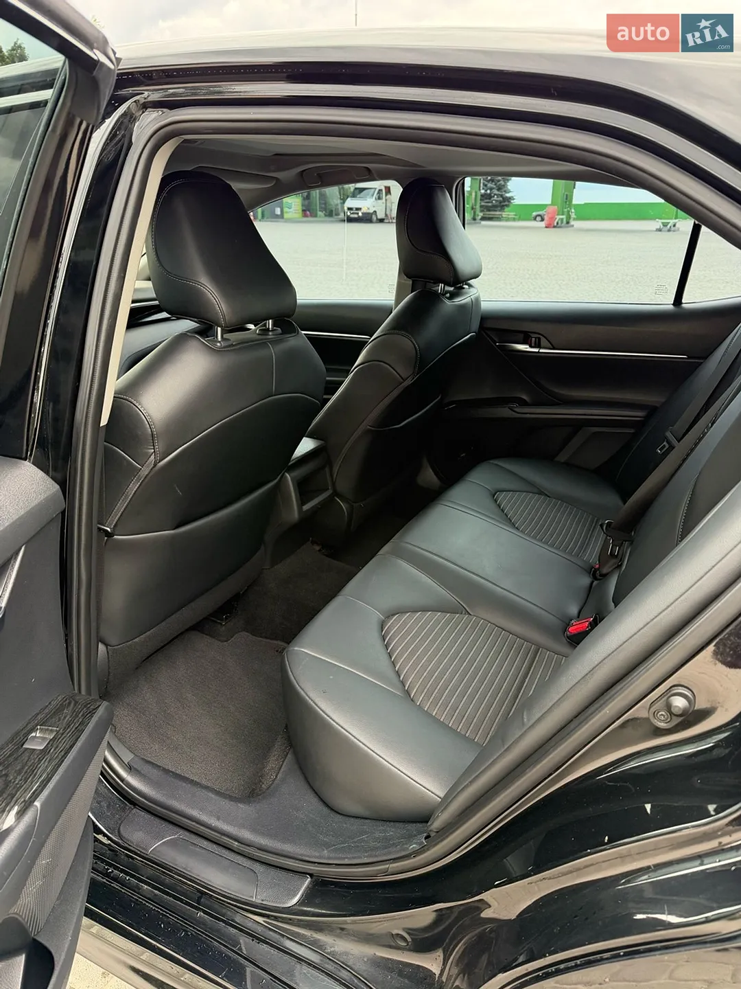 2020 Toyota Camry - мініатюра 21