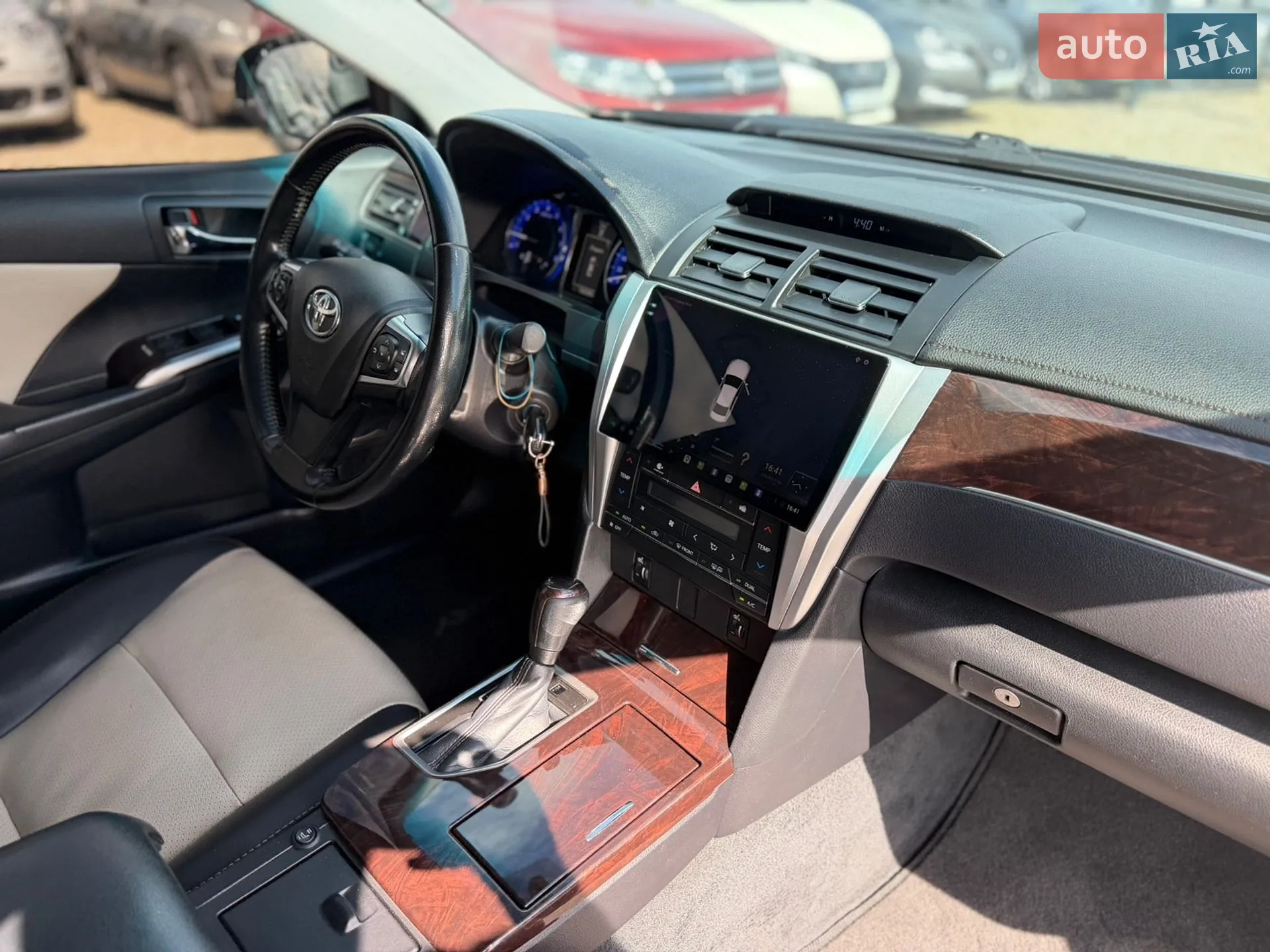 2015 Toyota Camry - мініатюра 30