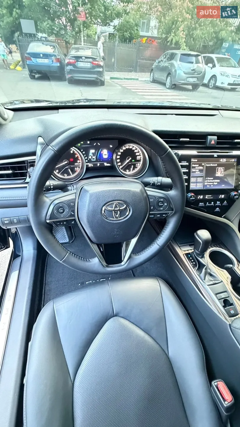 2017 Toyota Camry - мініатюра 21