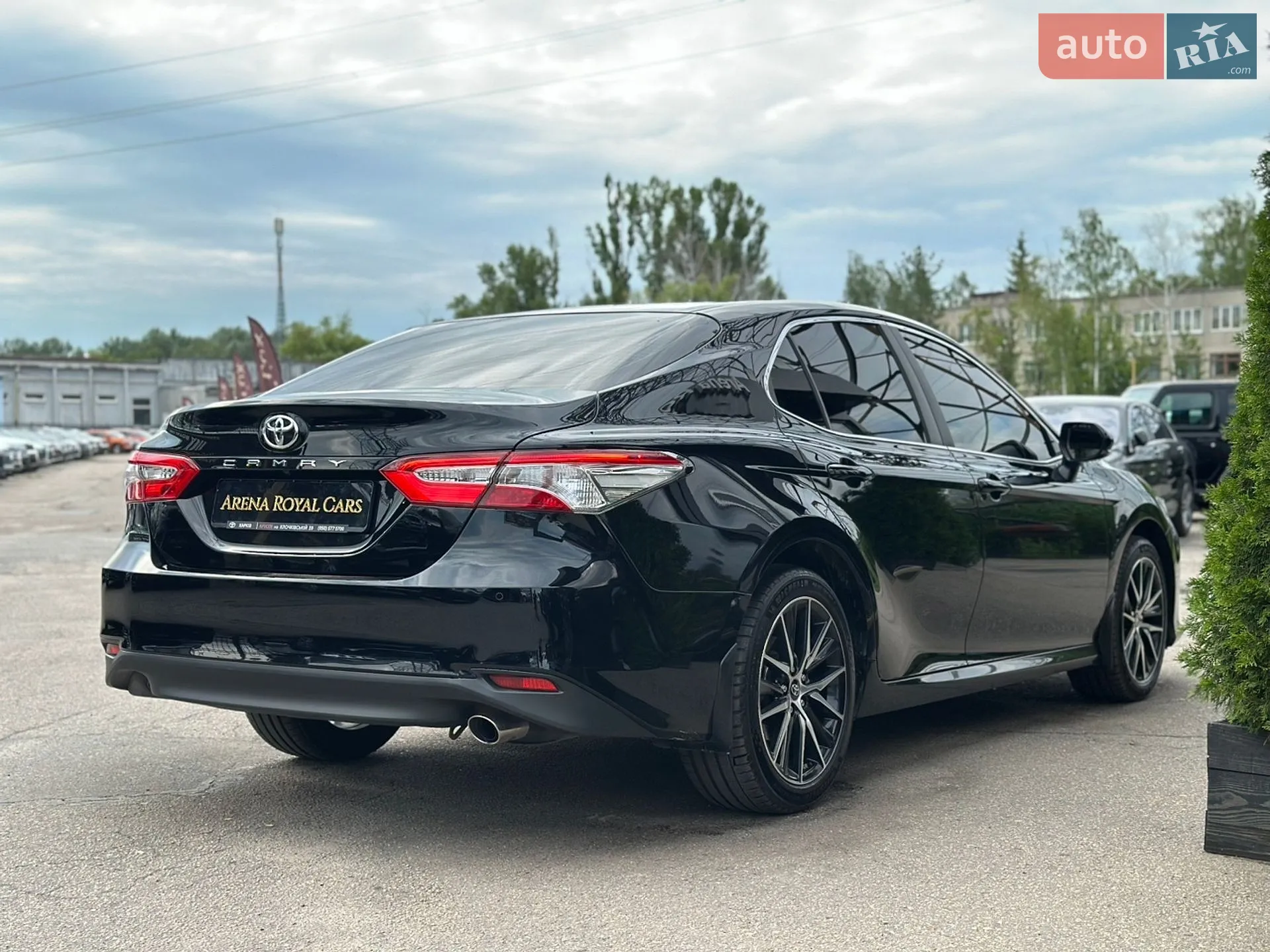 2020 Toyota Camry - мініатюра 10