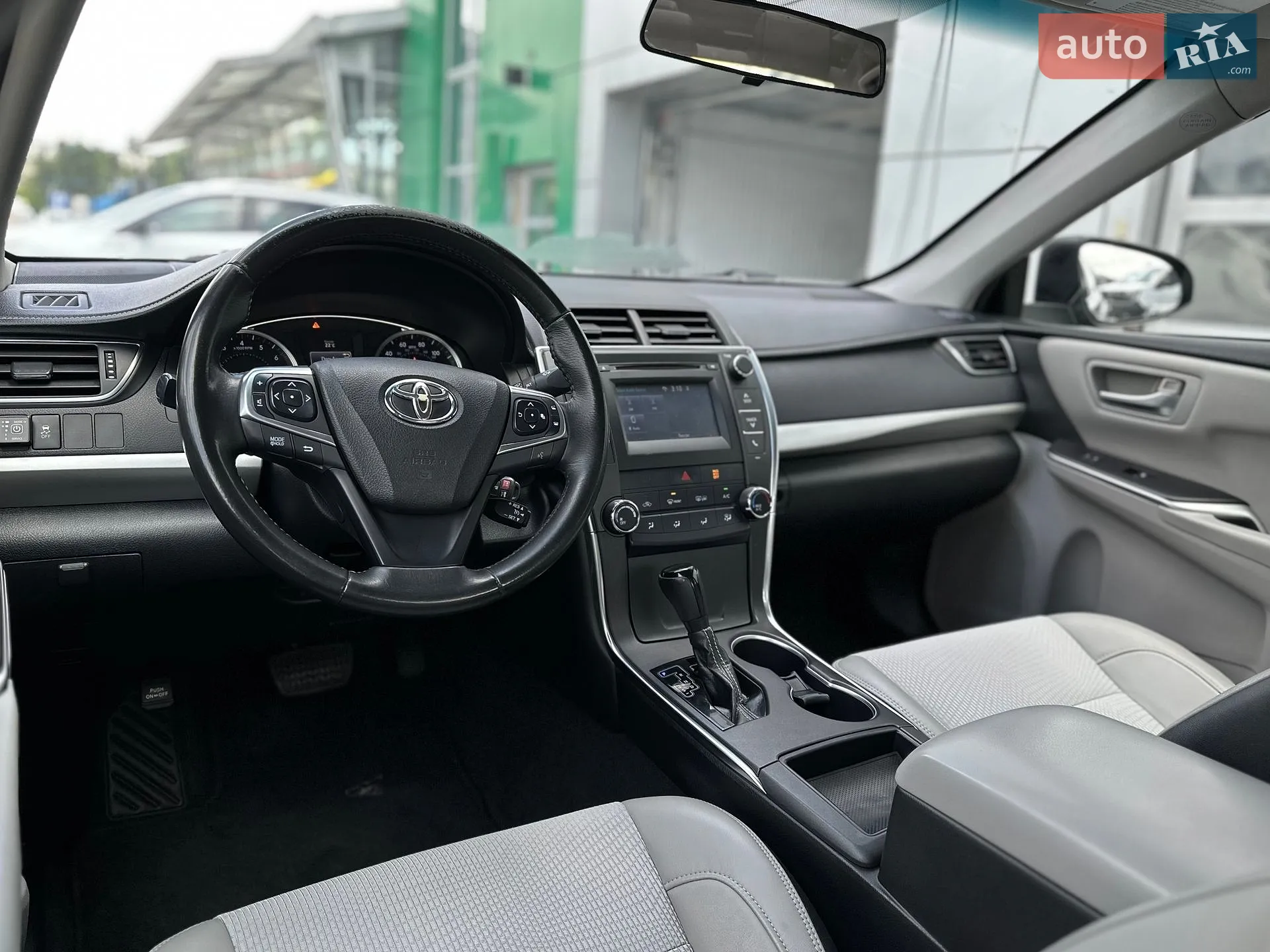 2017 Toyota Camry - мініатюра 11