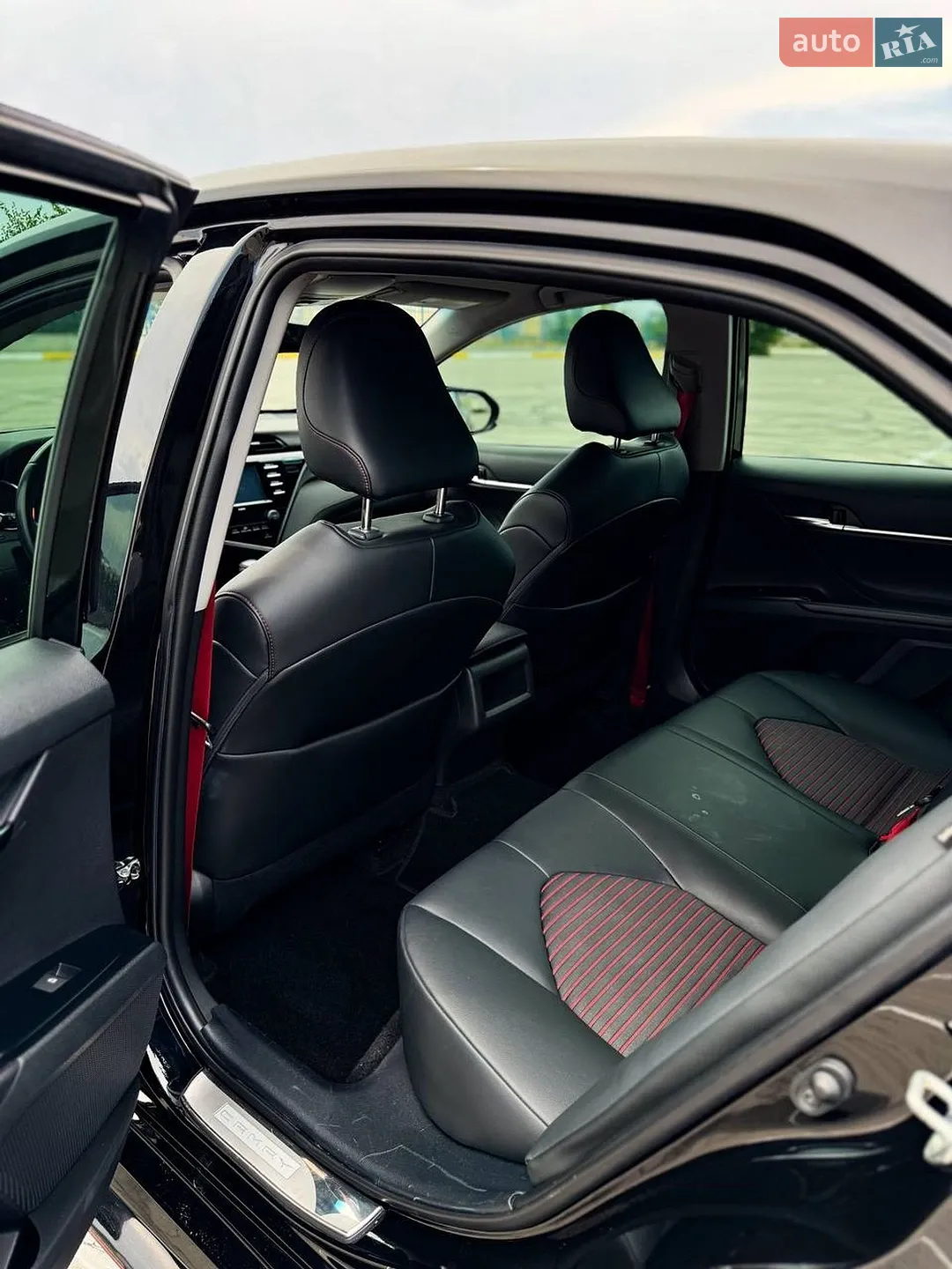 2020 Toyota Camry - мініатюра 19