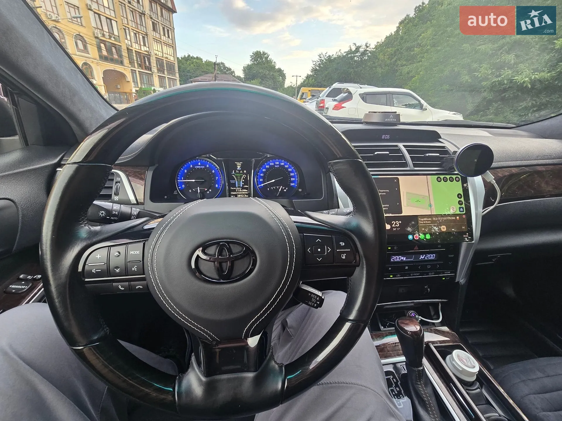2015 Toyota Camry - мініатюра 8