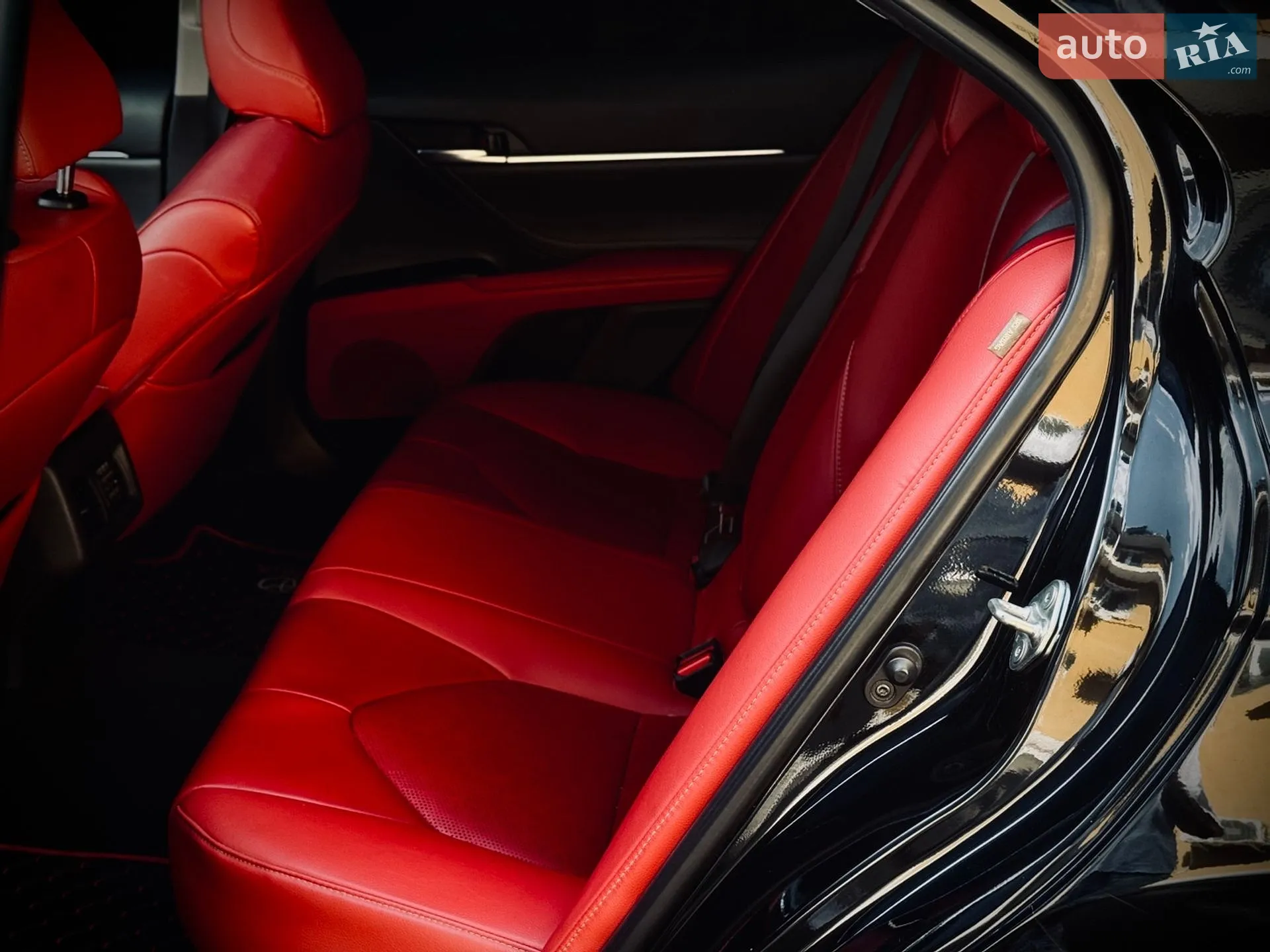 2018 Toyota Camry - мініатюра 7