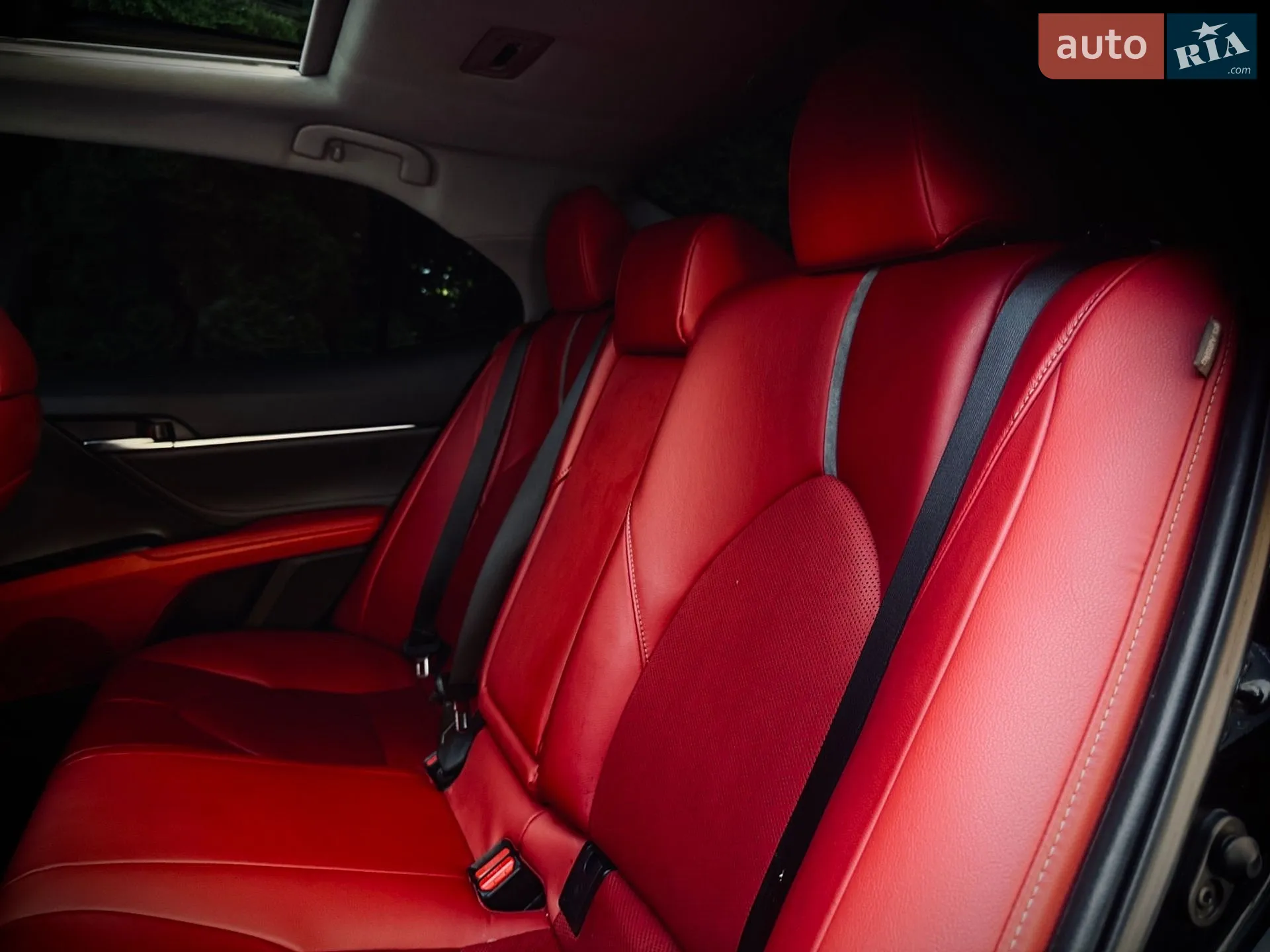 2018 Toyota Camry - мініатюра 8