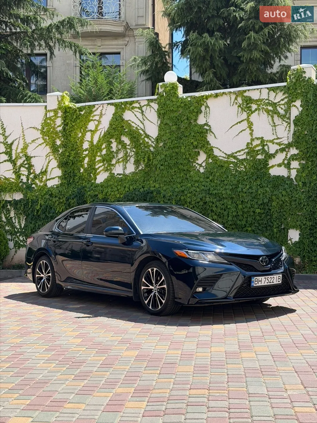 2018 Toyota Camry - мініатюра 2