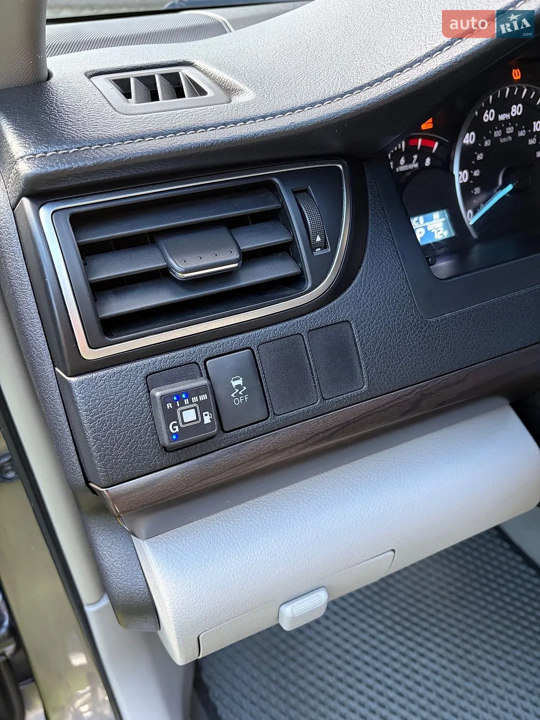 2015 Toyota Camry - мініатюра 13