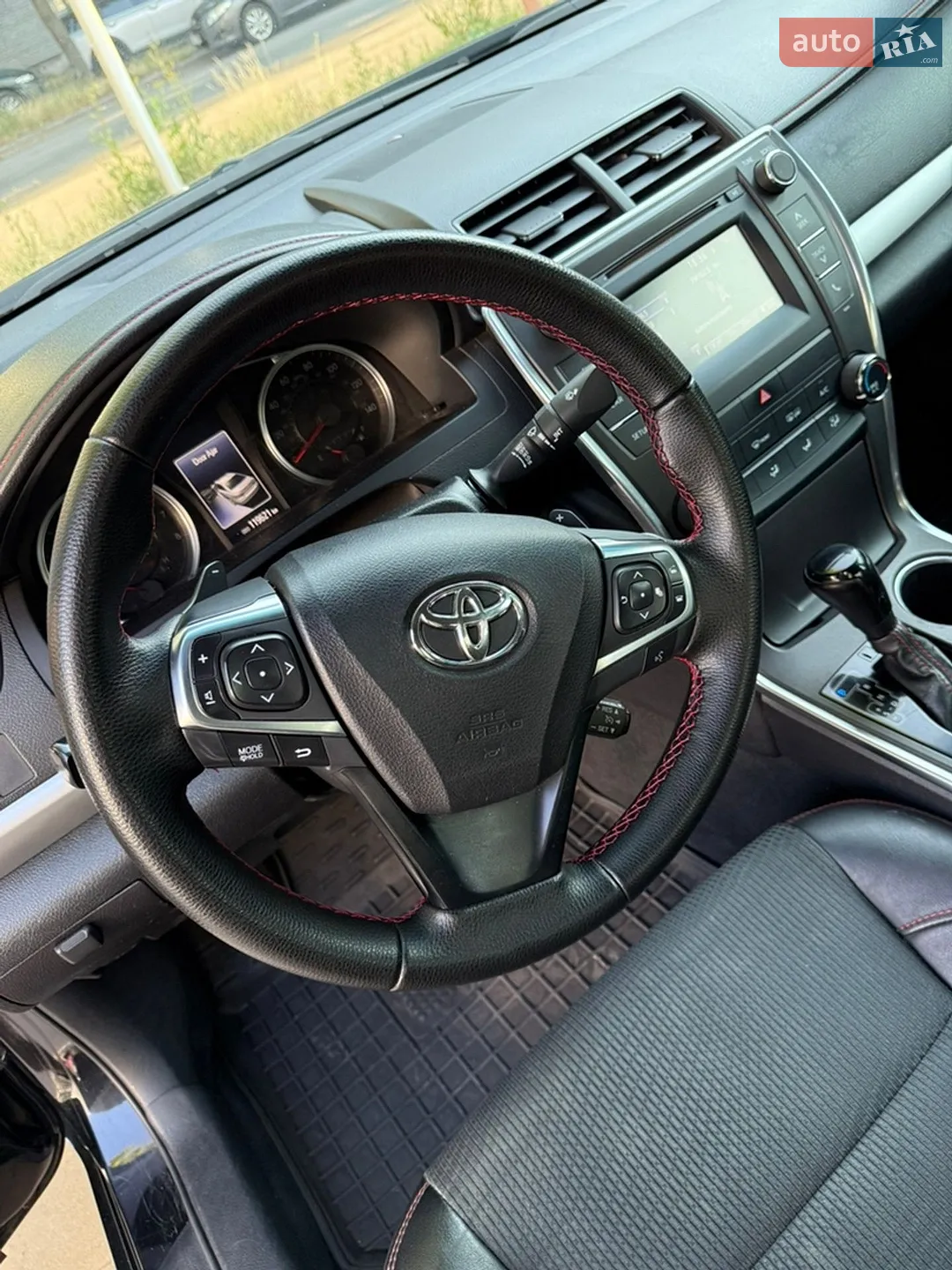 2016 Toyota Camry - мініатюра 15