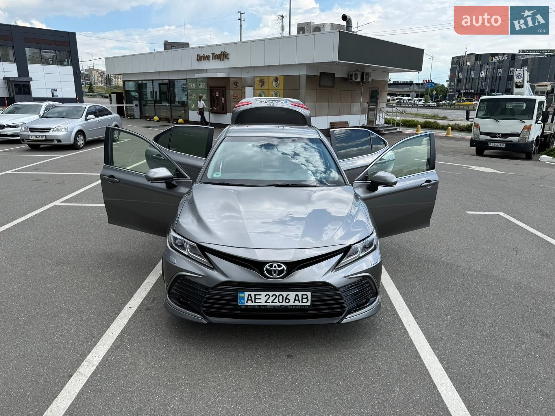 2023 Toyota Camry - мініатюра 9