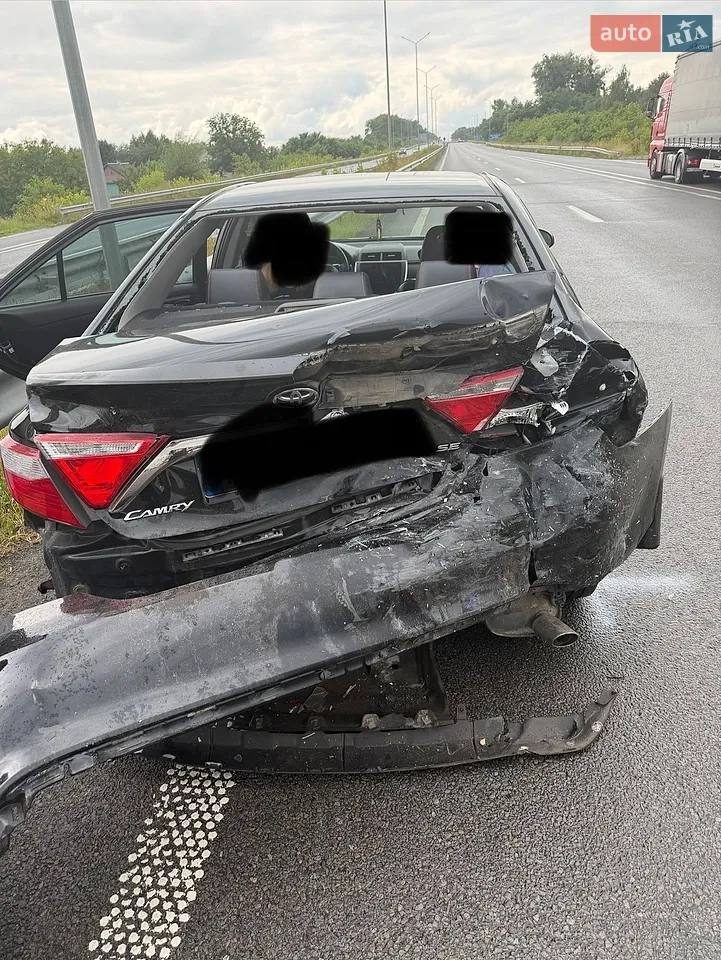 2014 Toyota Camry - мініатюра 18