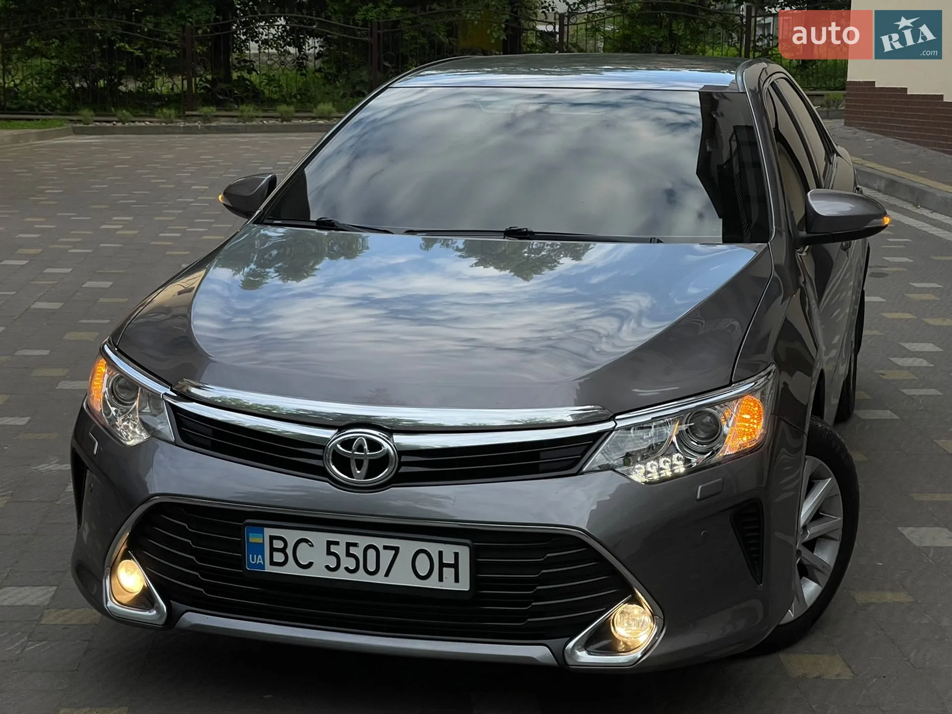 2016 Toyota Camry - мініатюра 13
