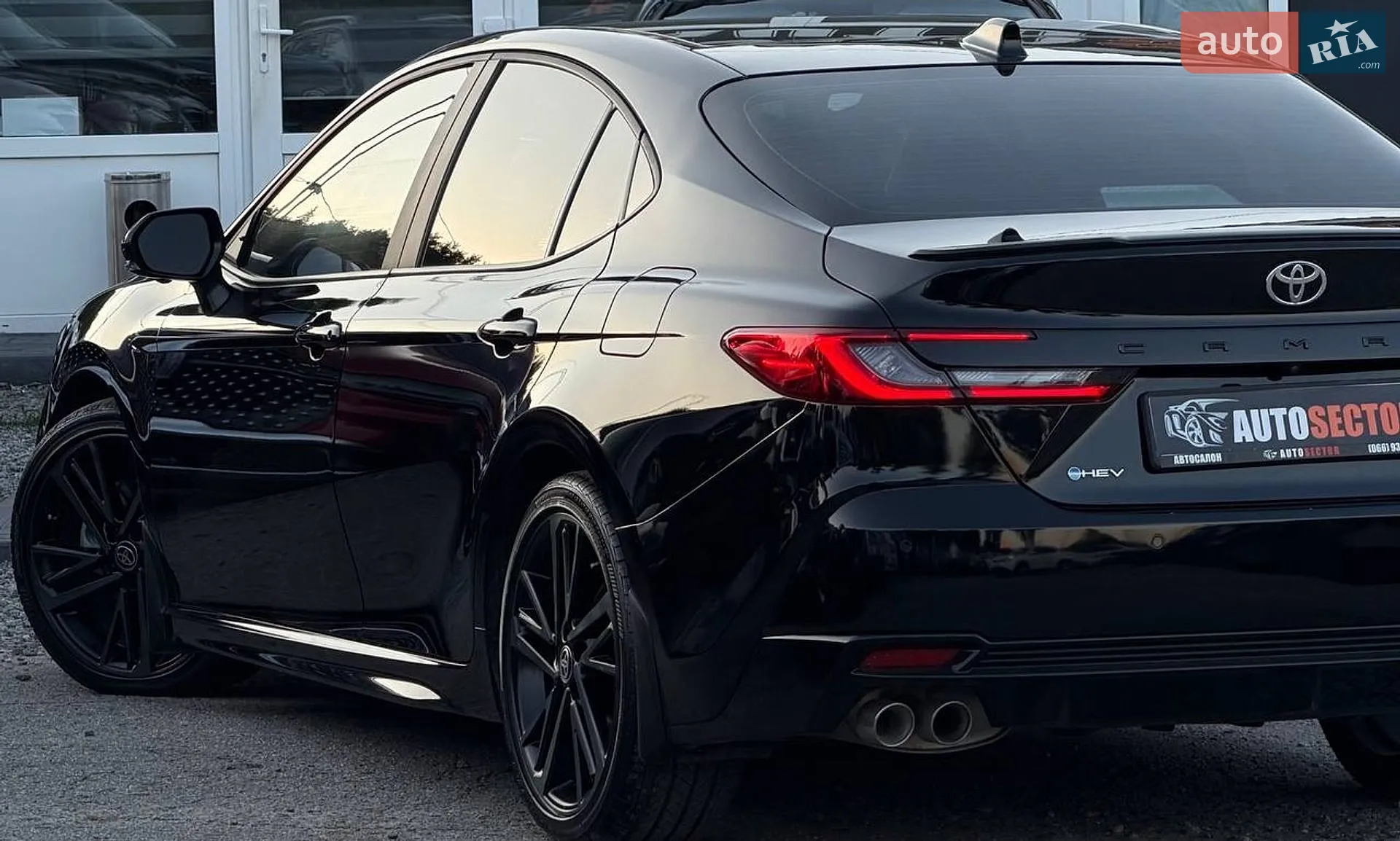 2025 Toyota Camry - мініатюра 4