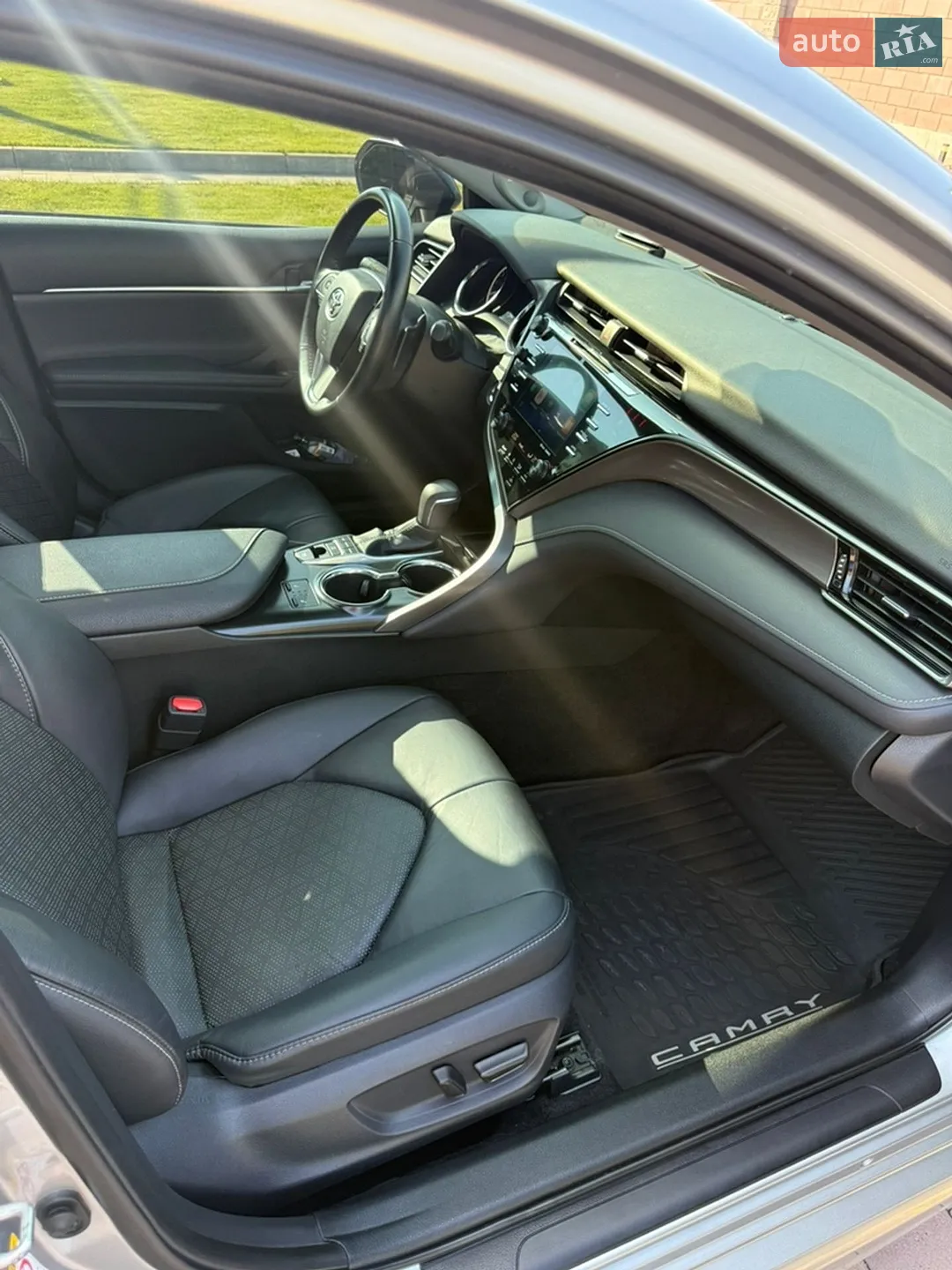 2018 Toyota Camry - мініатюра 28