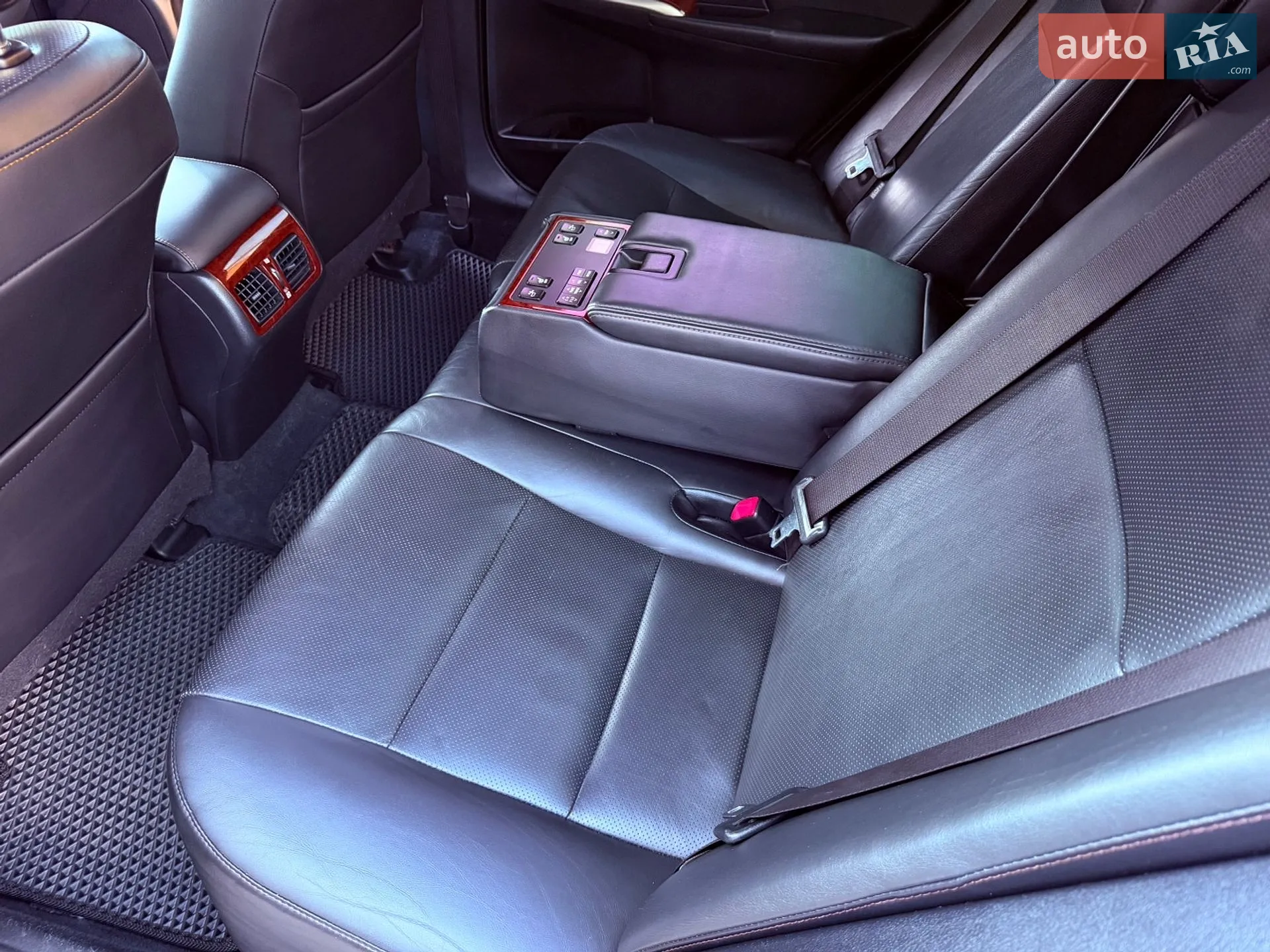 2012 Toyota Camry - мініатюра 27